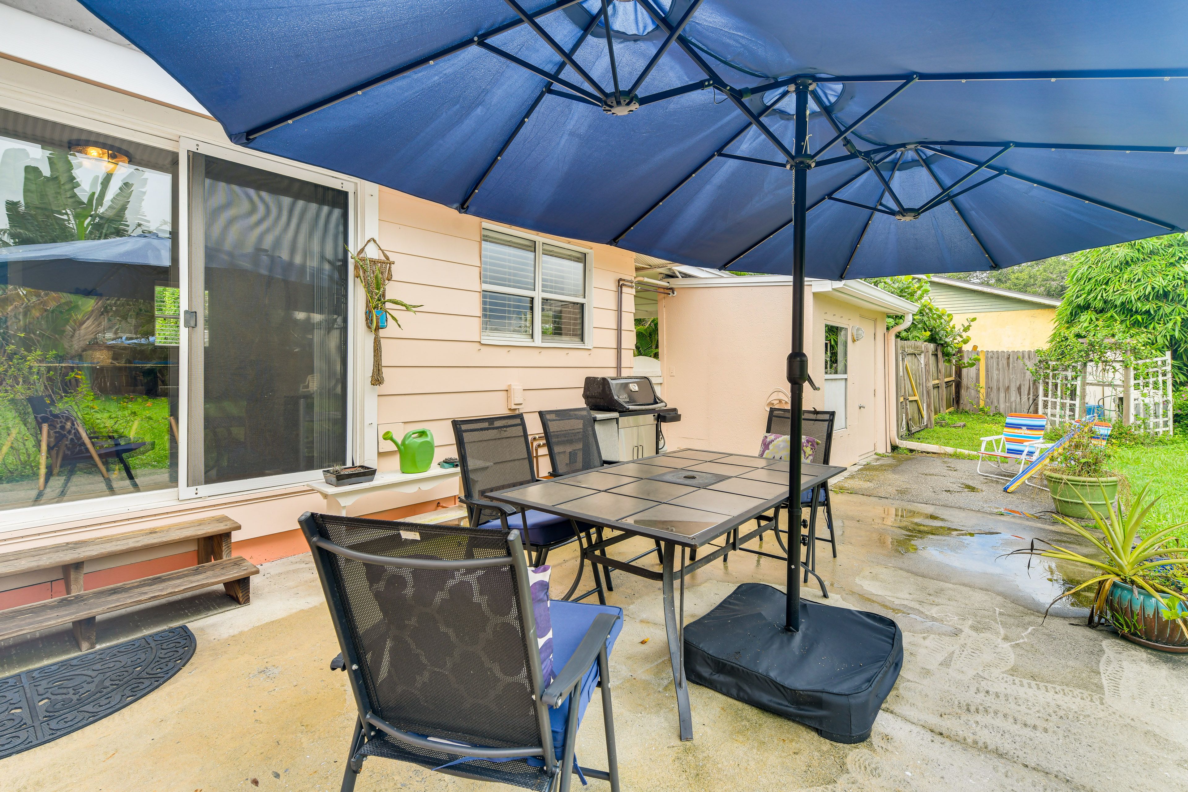 Sarasota Vacation Rental | 1BR | 1BA | 650 Sq Ft | 2 Steps to Enter