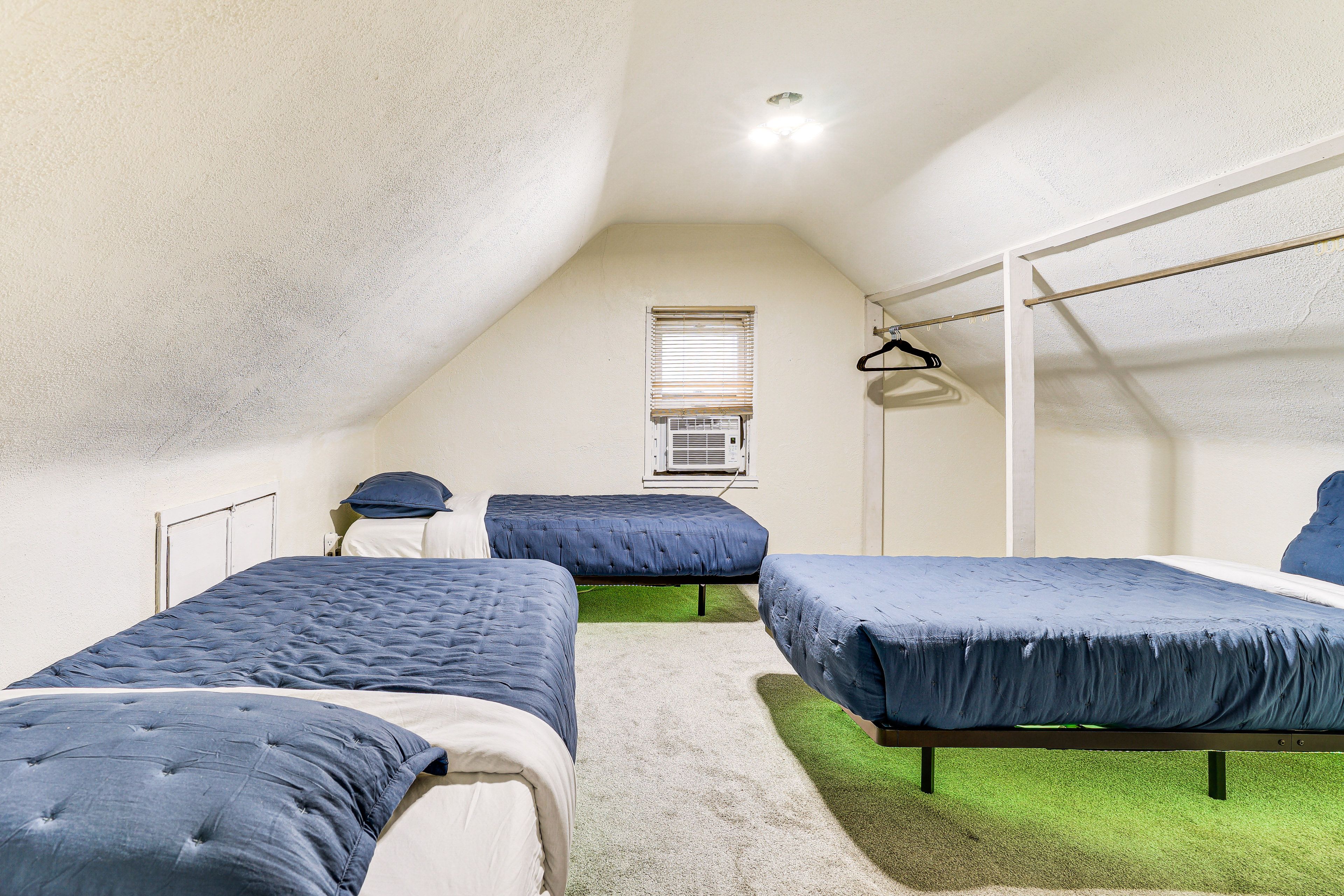 Bedroom 1 | 3 Twin Beds | 3rd Floor