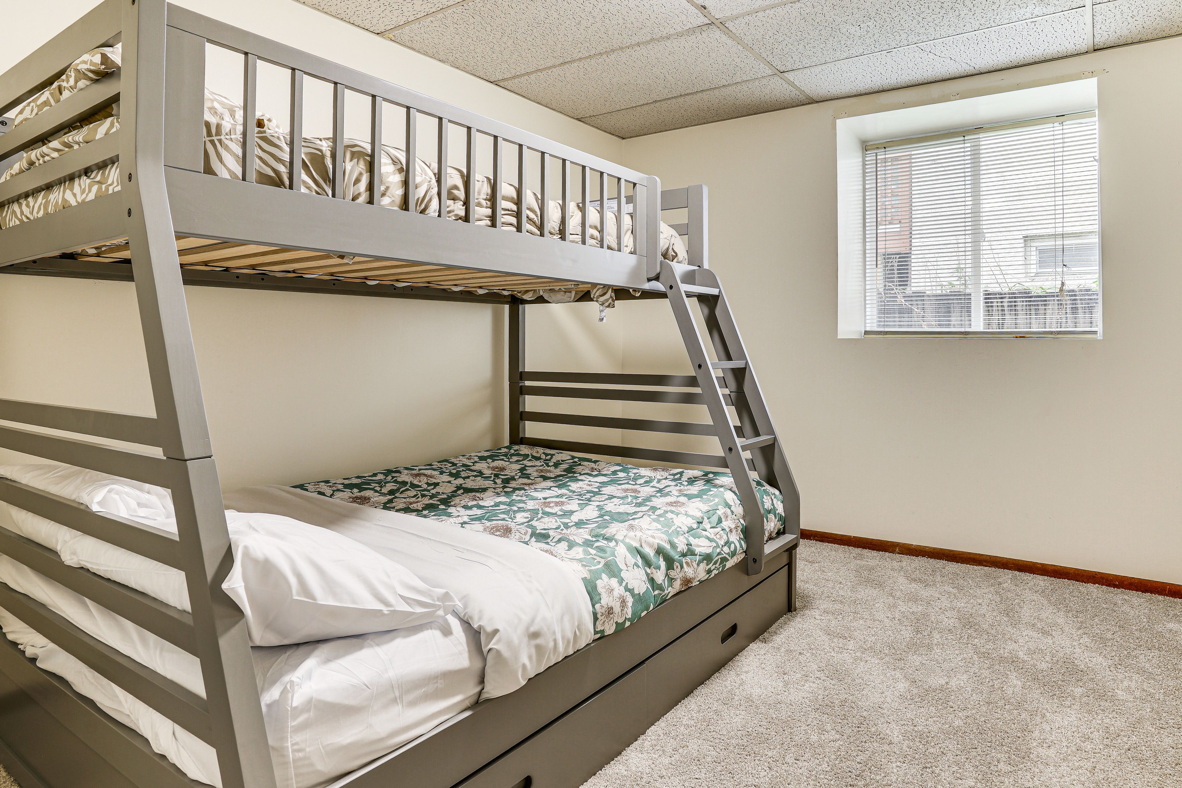 Bedroom 5 | Twin/Full Bunk Bed | Basement