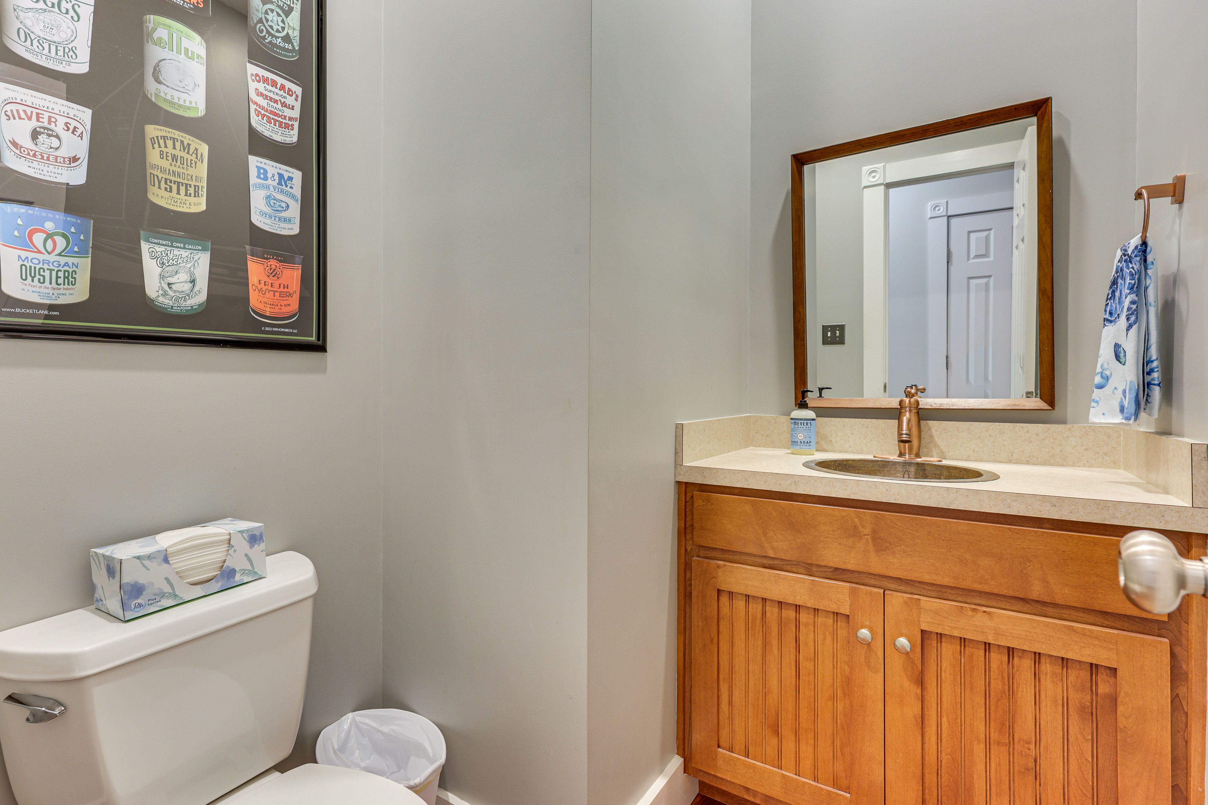 Half Bathroom | 1st Floor