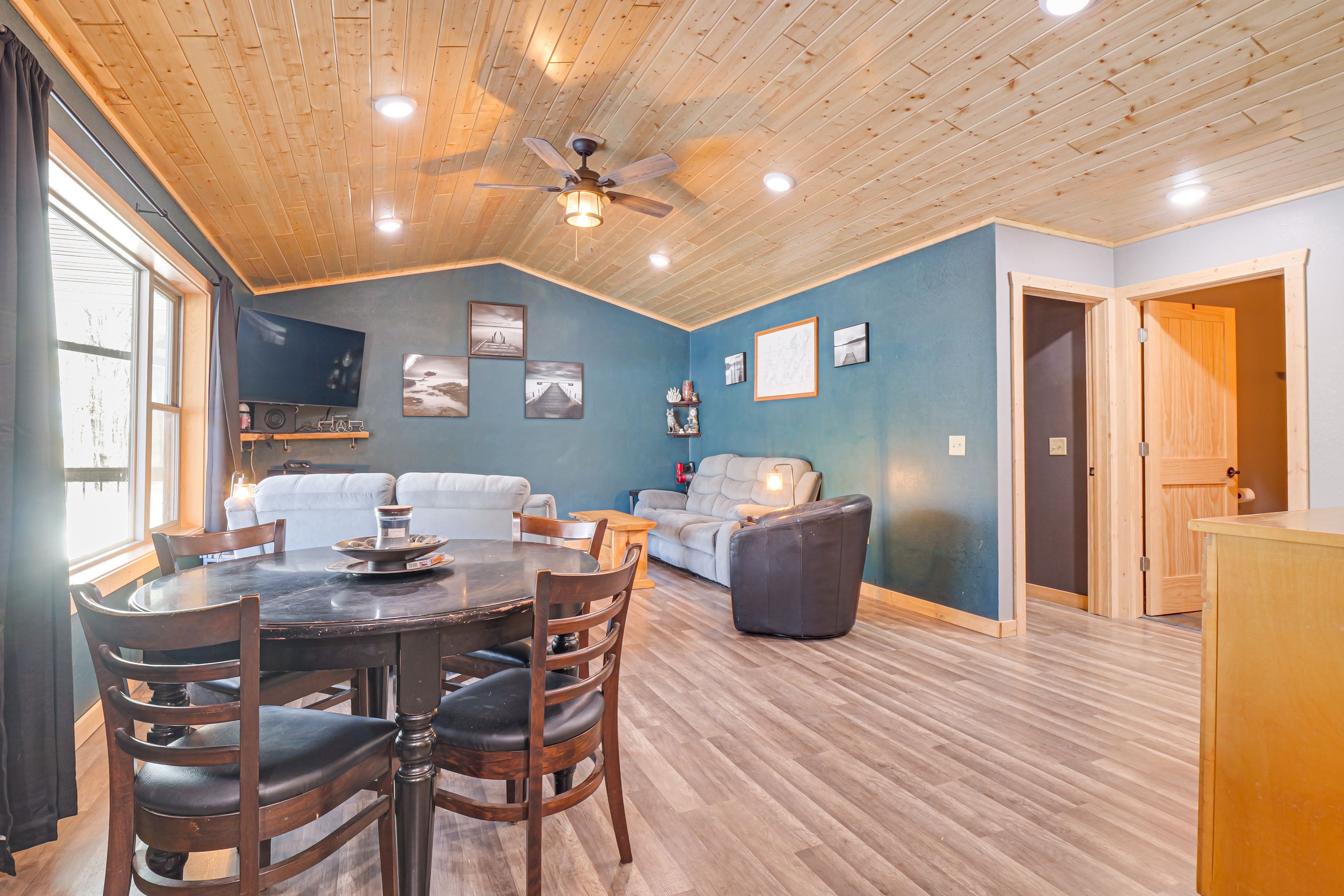 Dining Area | 1st Floor