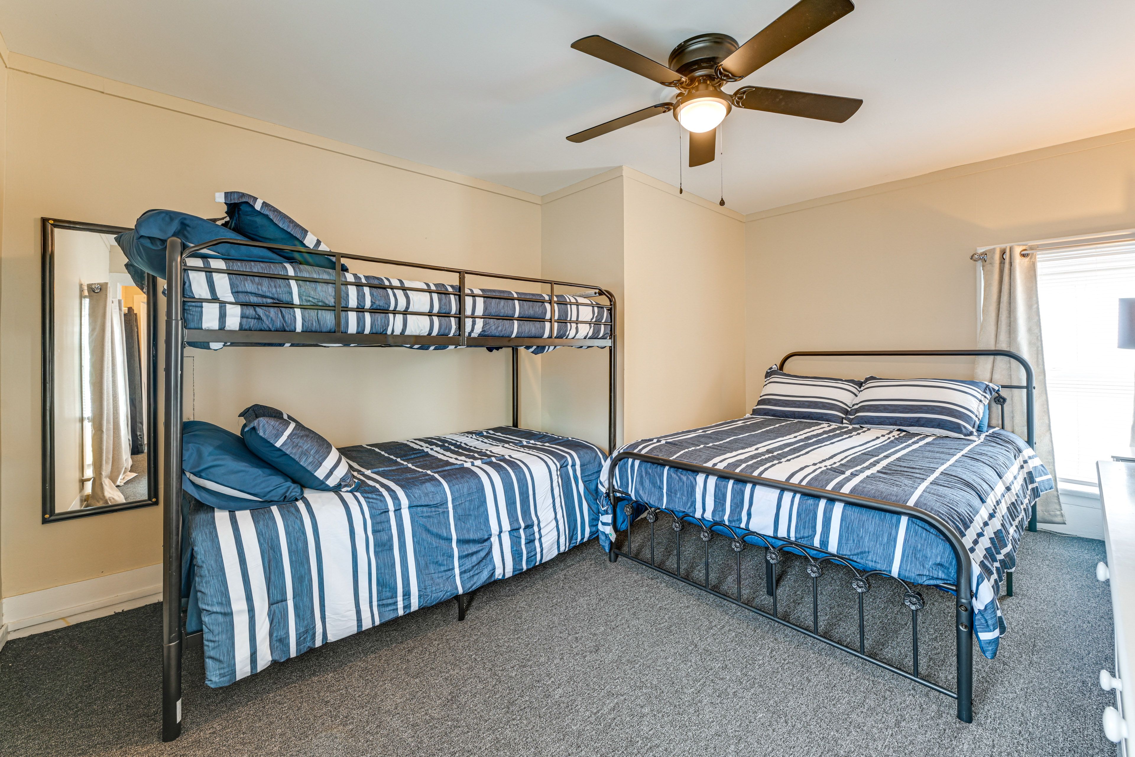 Bedroom 2 | Queen Bed | Twin Bunk Bed | 2nd Floor