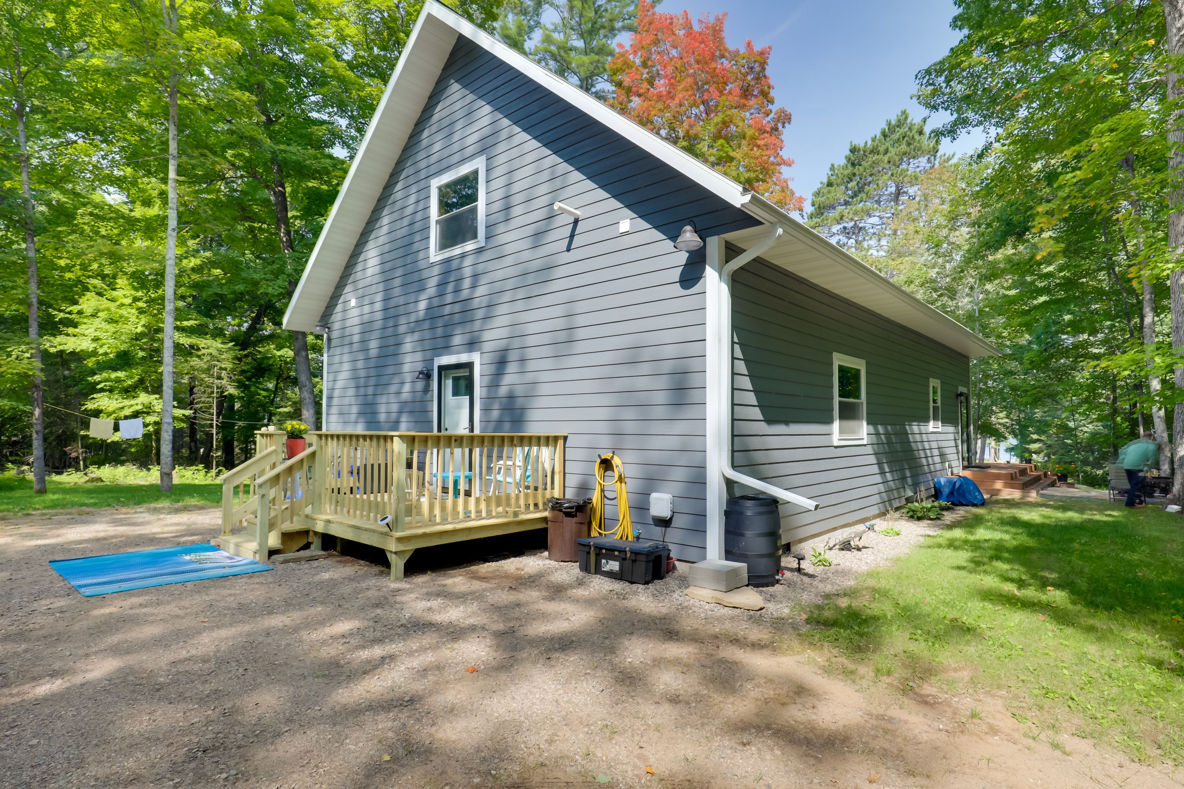 House Exterior | Driveway (4 Vehicles)