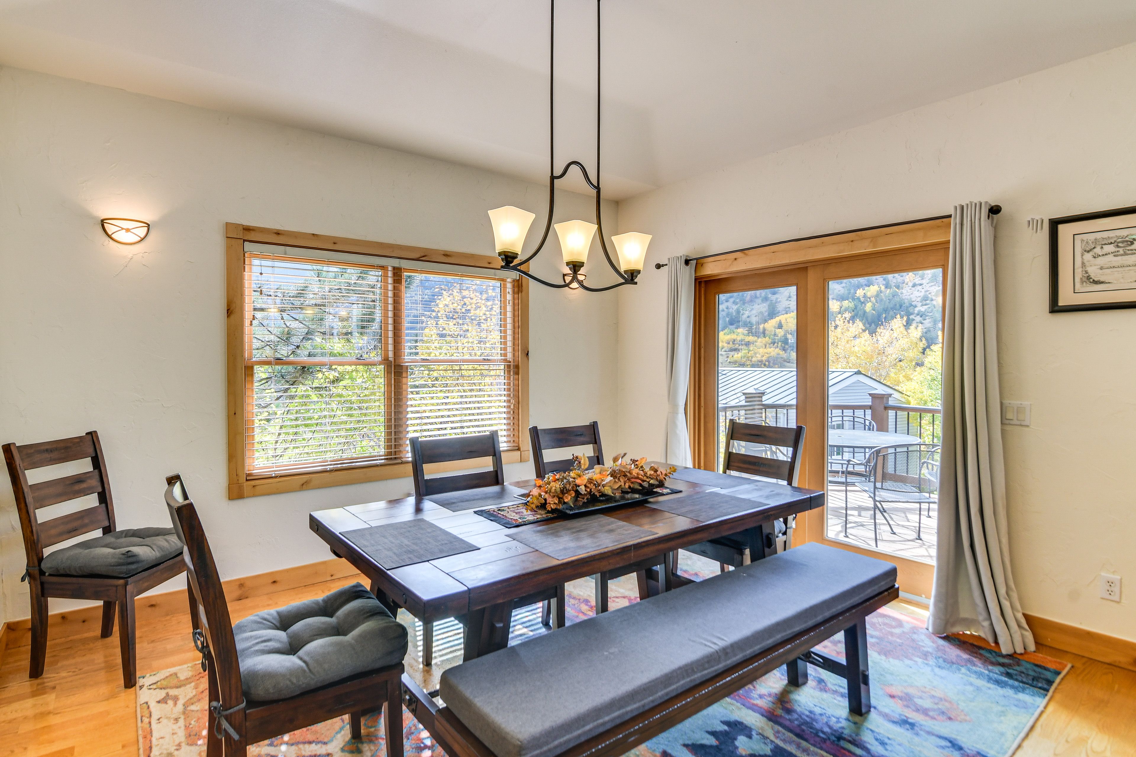 Dining Table | Dishware/Flatware | Main Level