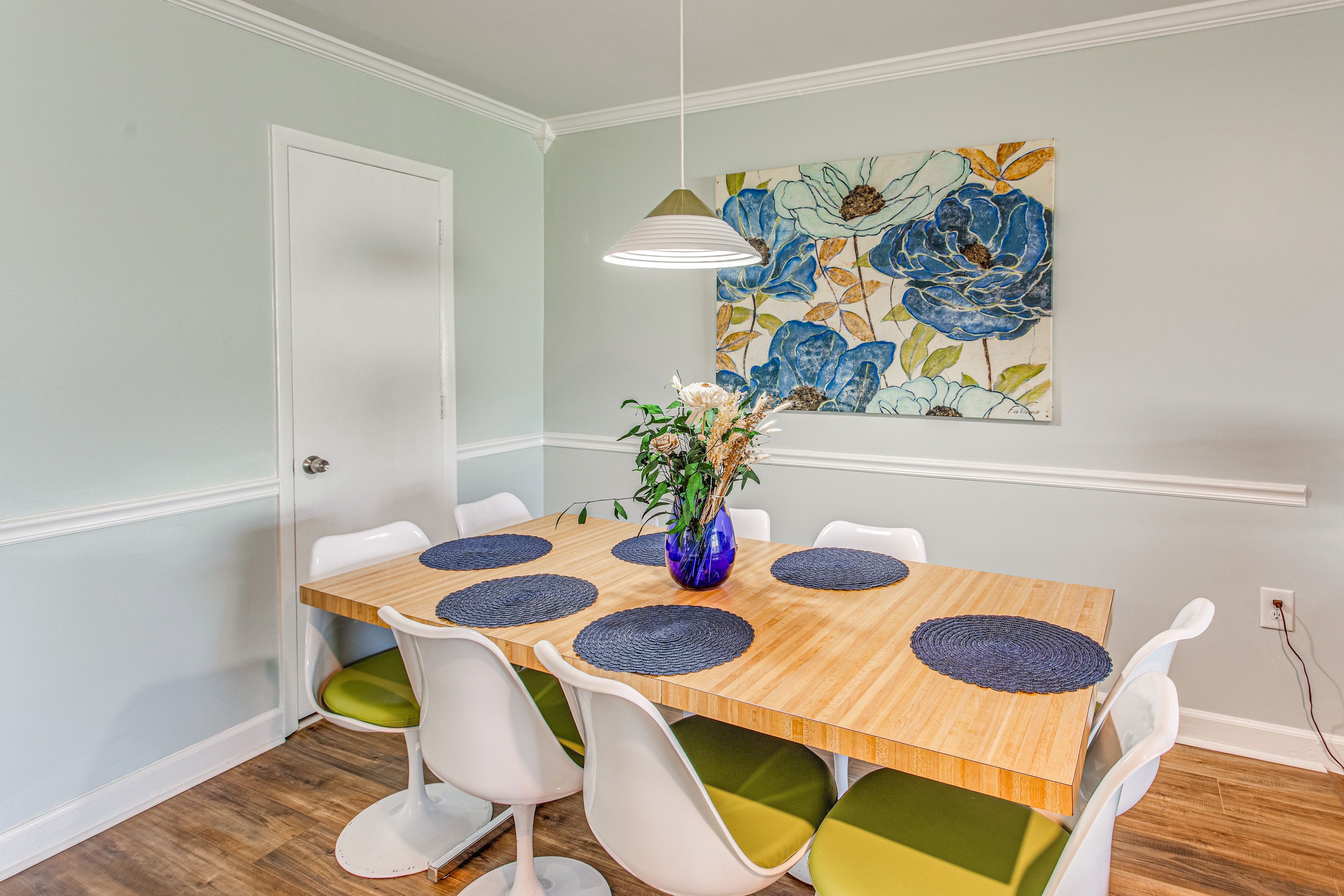 Dining Area | 1st Floor