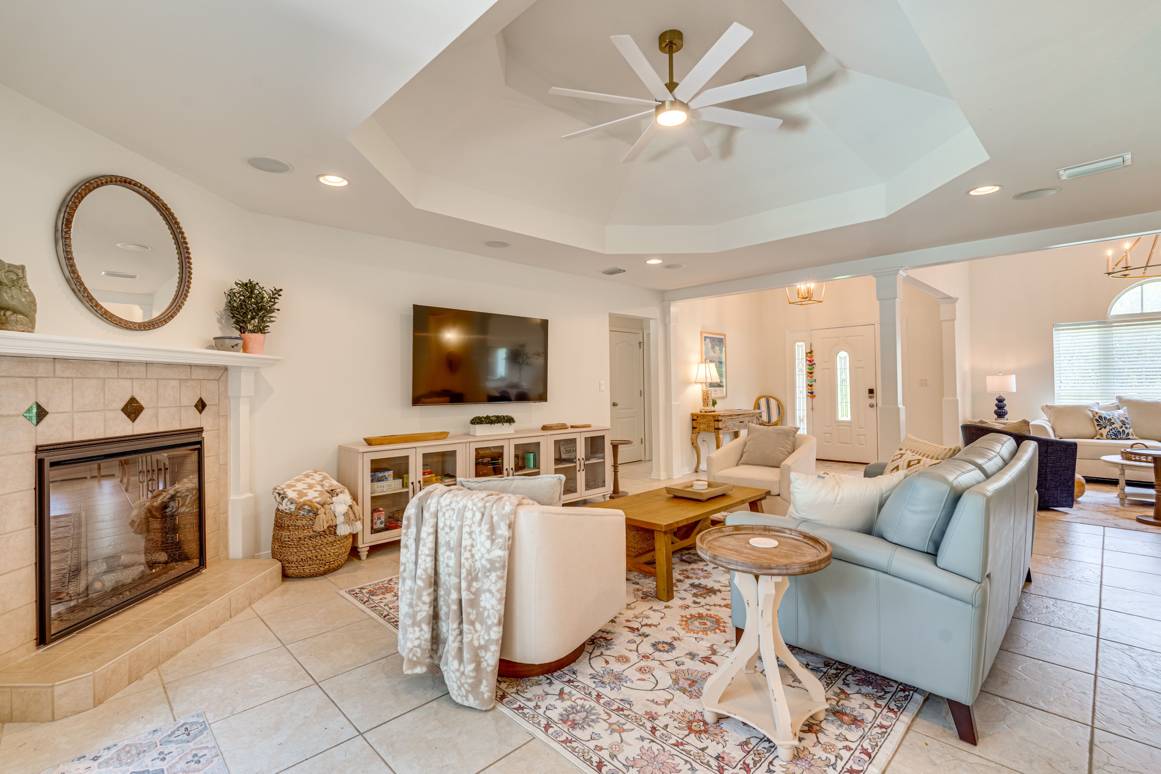 Living Room | Free WiFi | Board Games