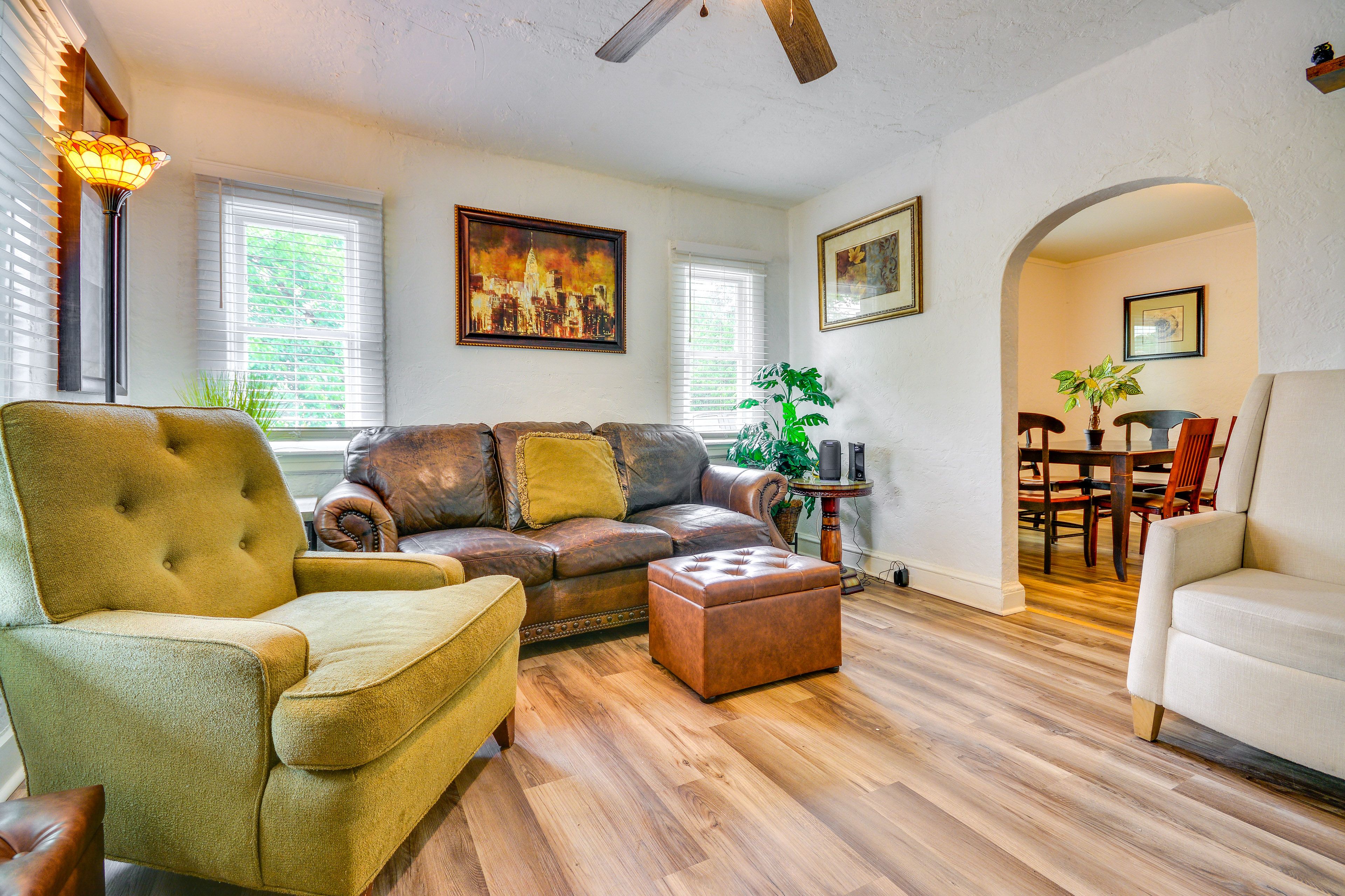 High Point Vacation Rental | 2BR | 1BA | 950 Sq Ft | 3 Steps to Enter