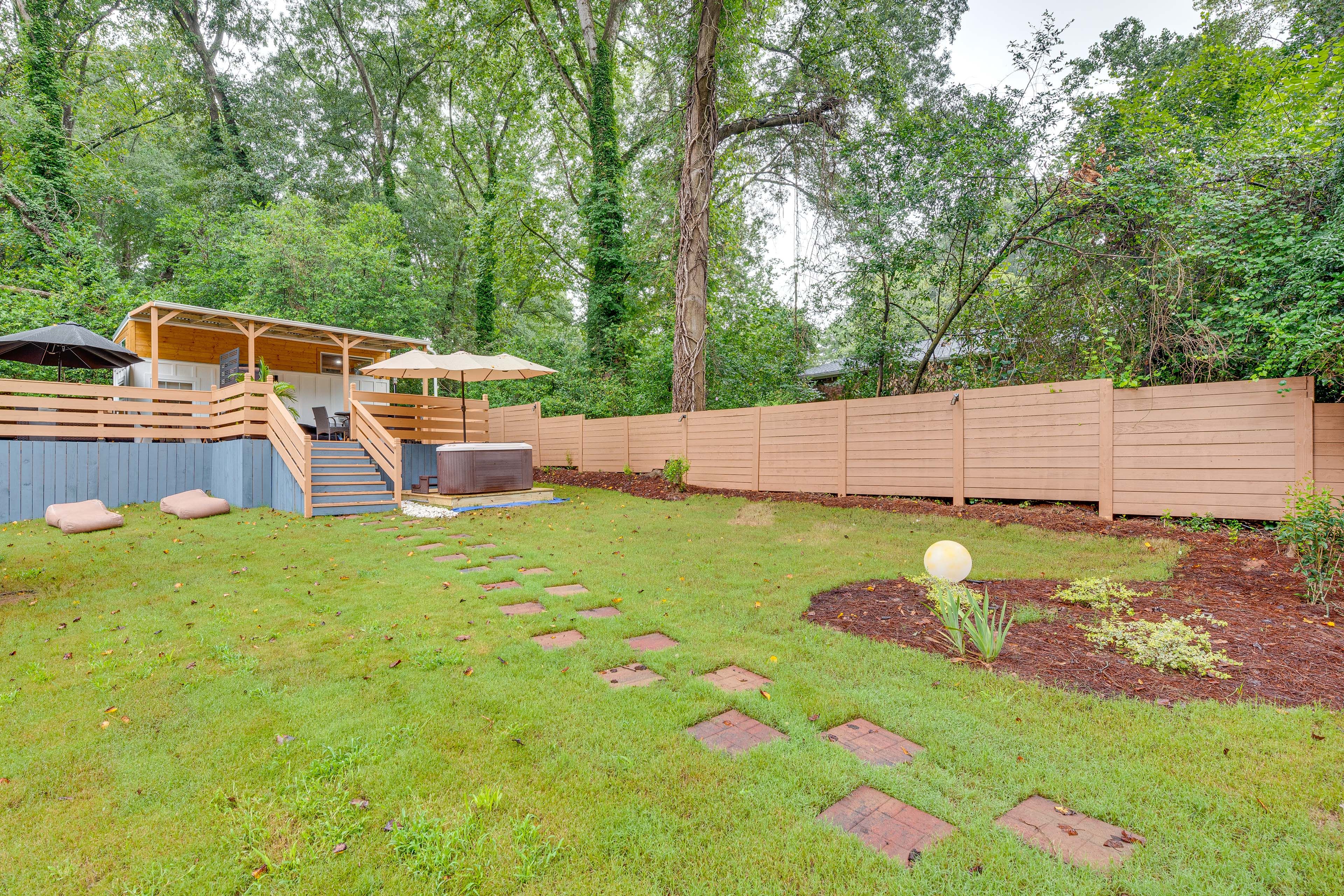 Fenced-In Yard