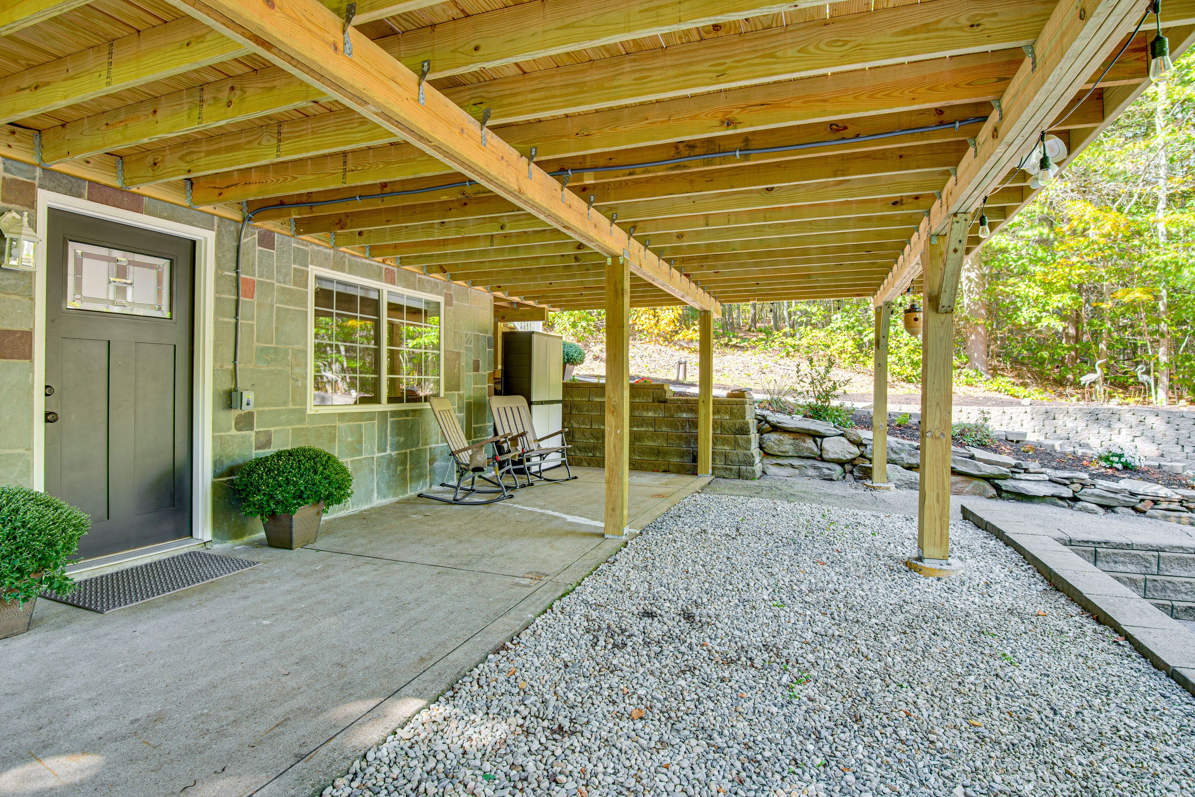 Patio | 2 Rocking Chairs