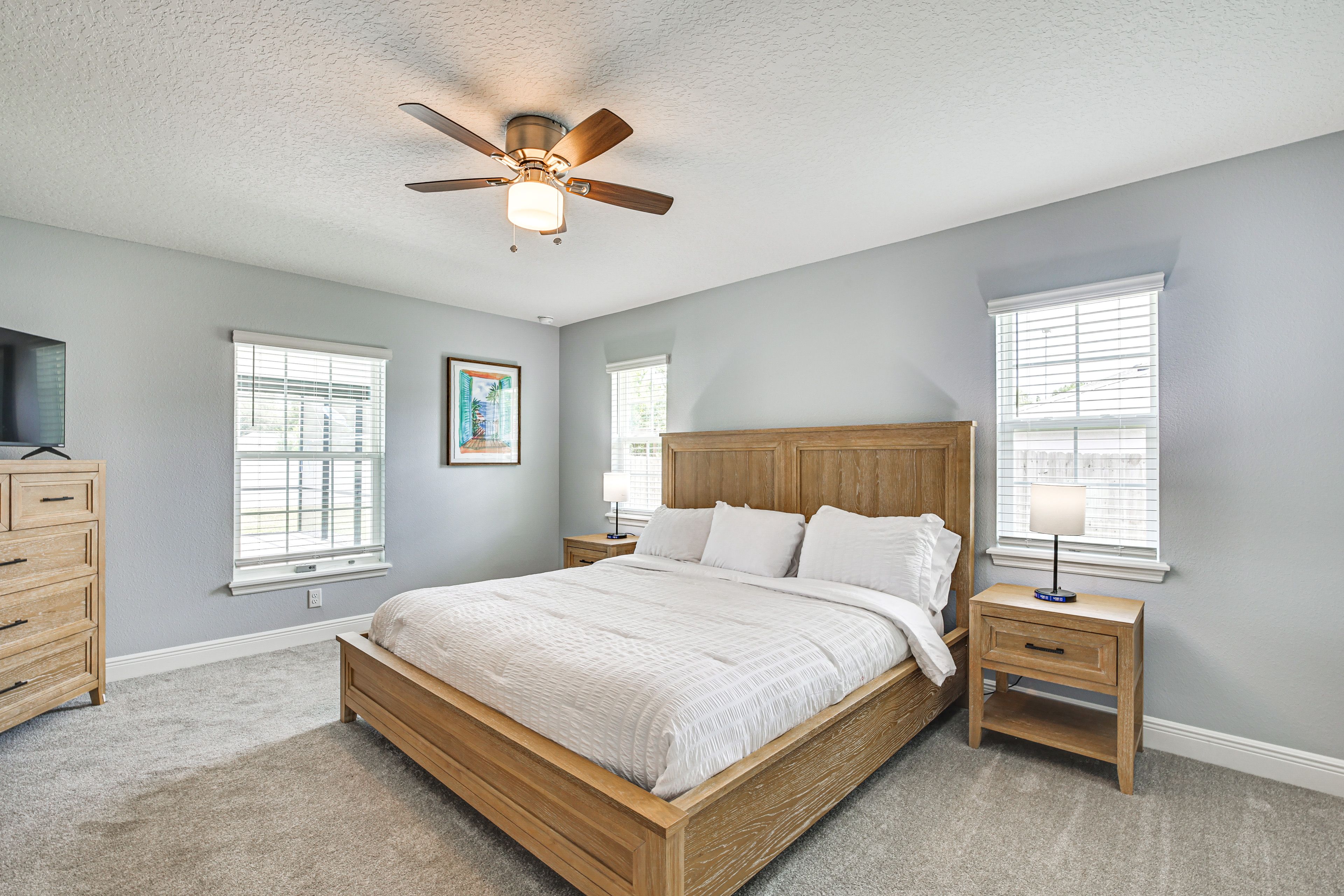 Bedroom 1 | King Bed | Linens