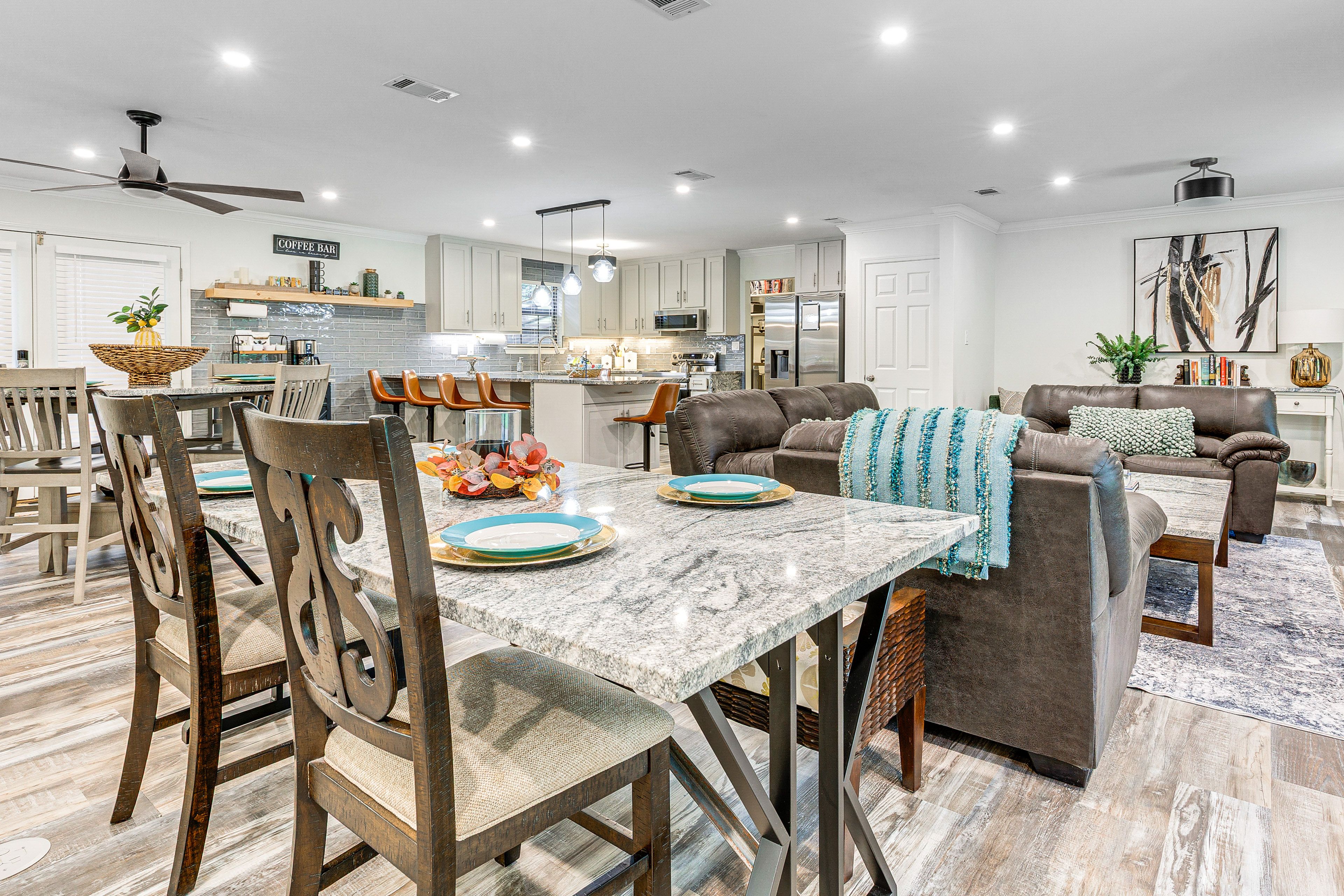 Dining Area | Central Heating & A/C