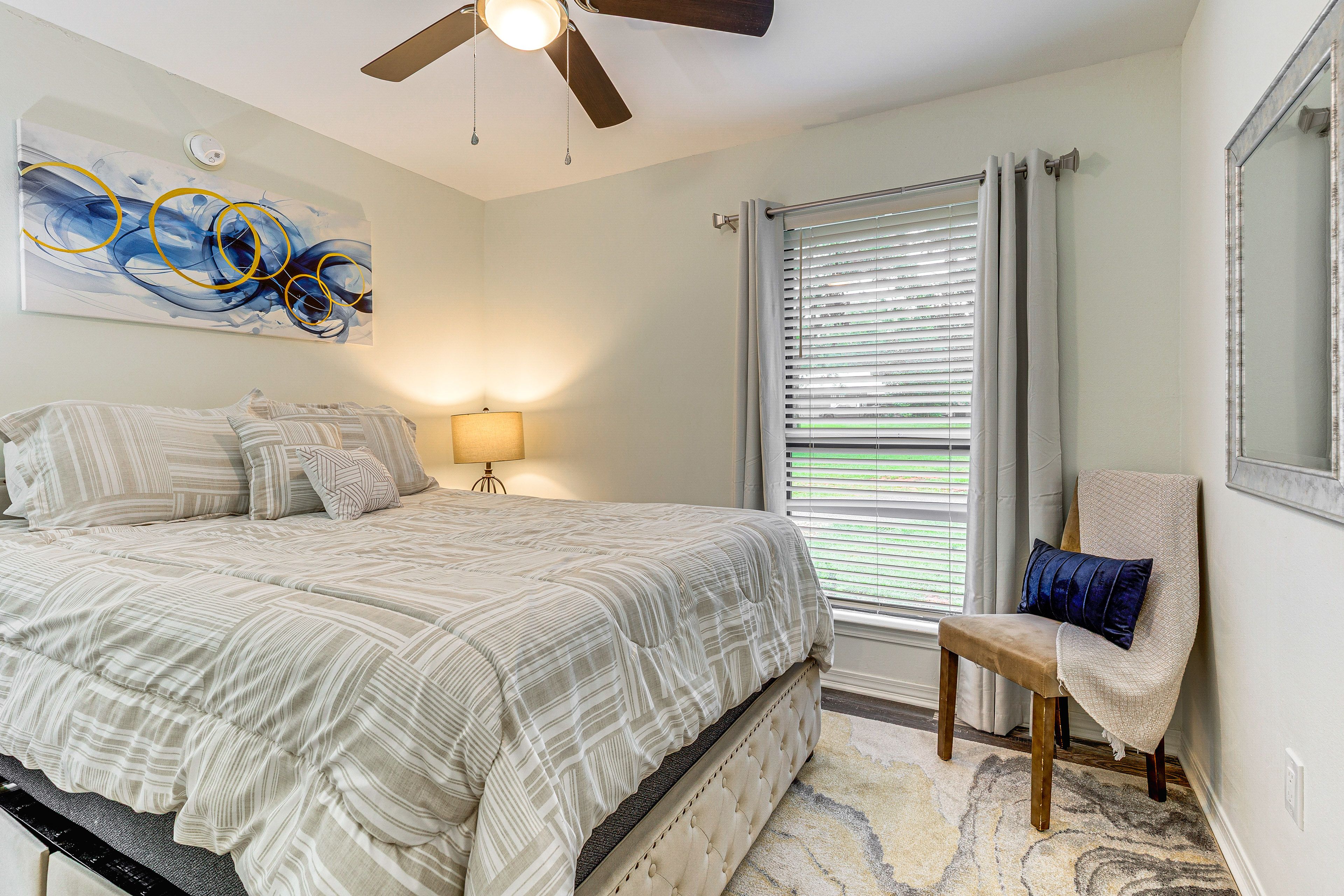 Bedroom 3 | Queen Bed
