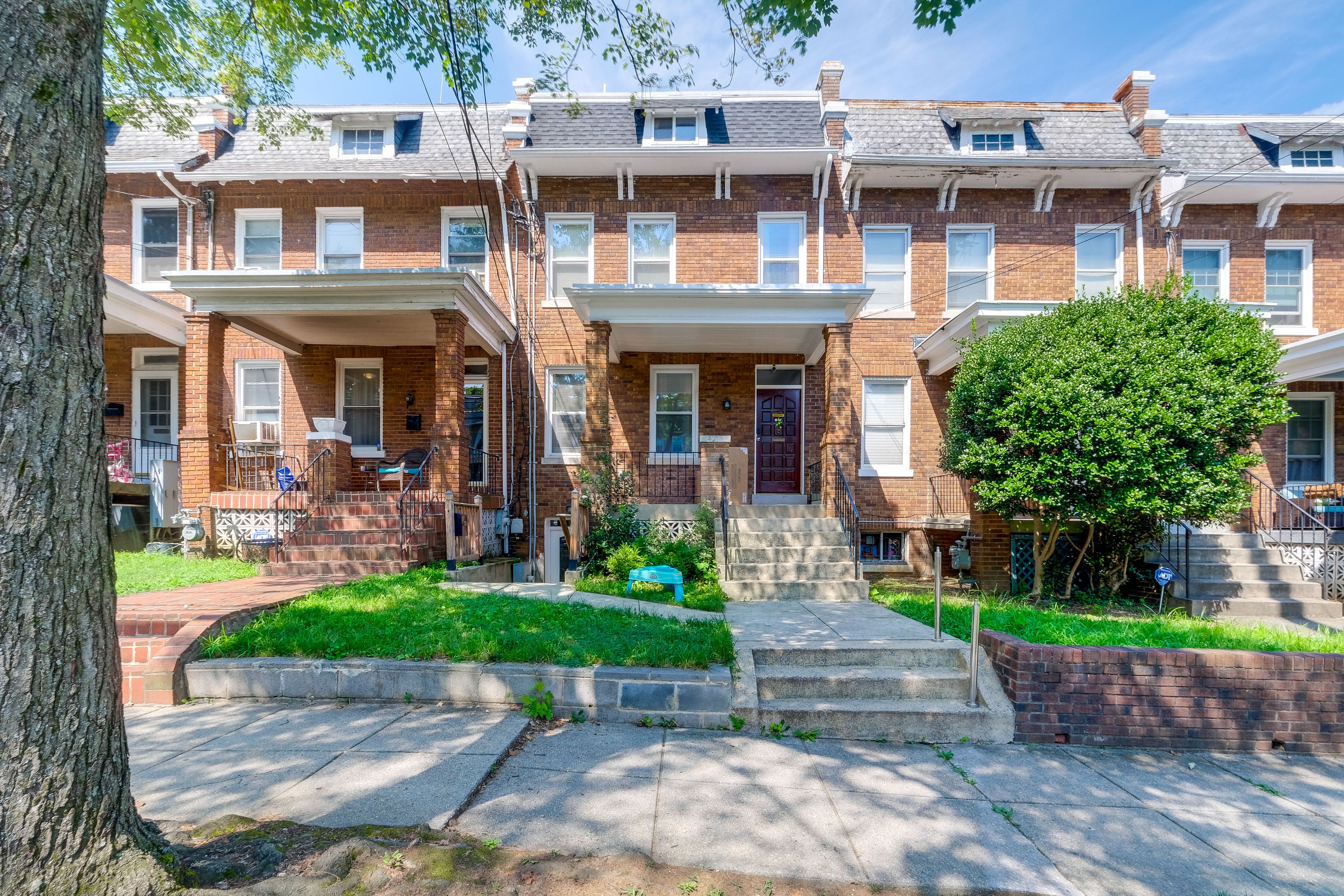 Washington, D.C., Vacation Rental | 2BR | 2BA | 1,100 Sq Ft | Stairs to Enter