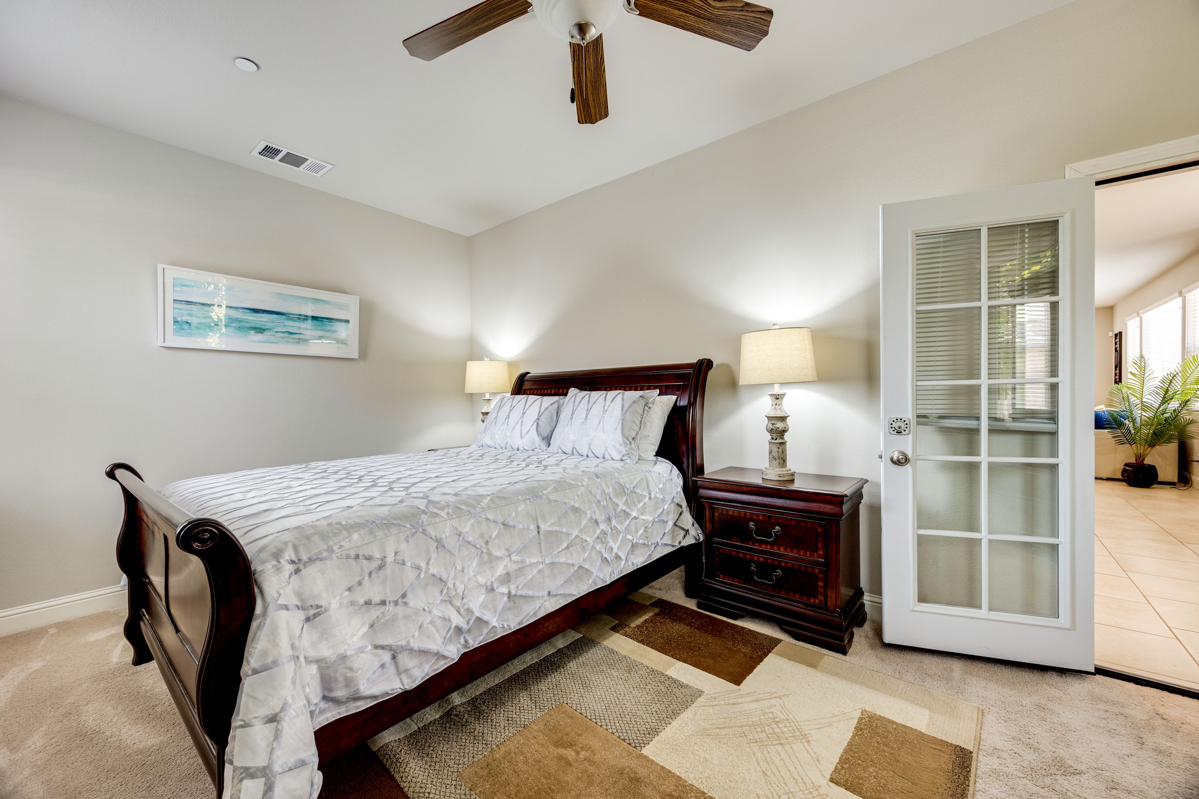 Bedroom 2 | Queen Bed | 1st Floor