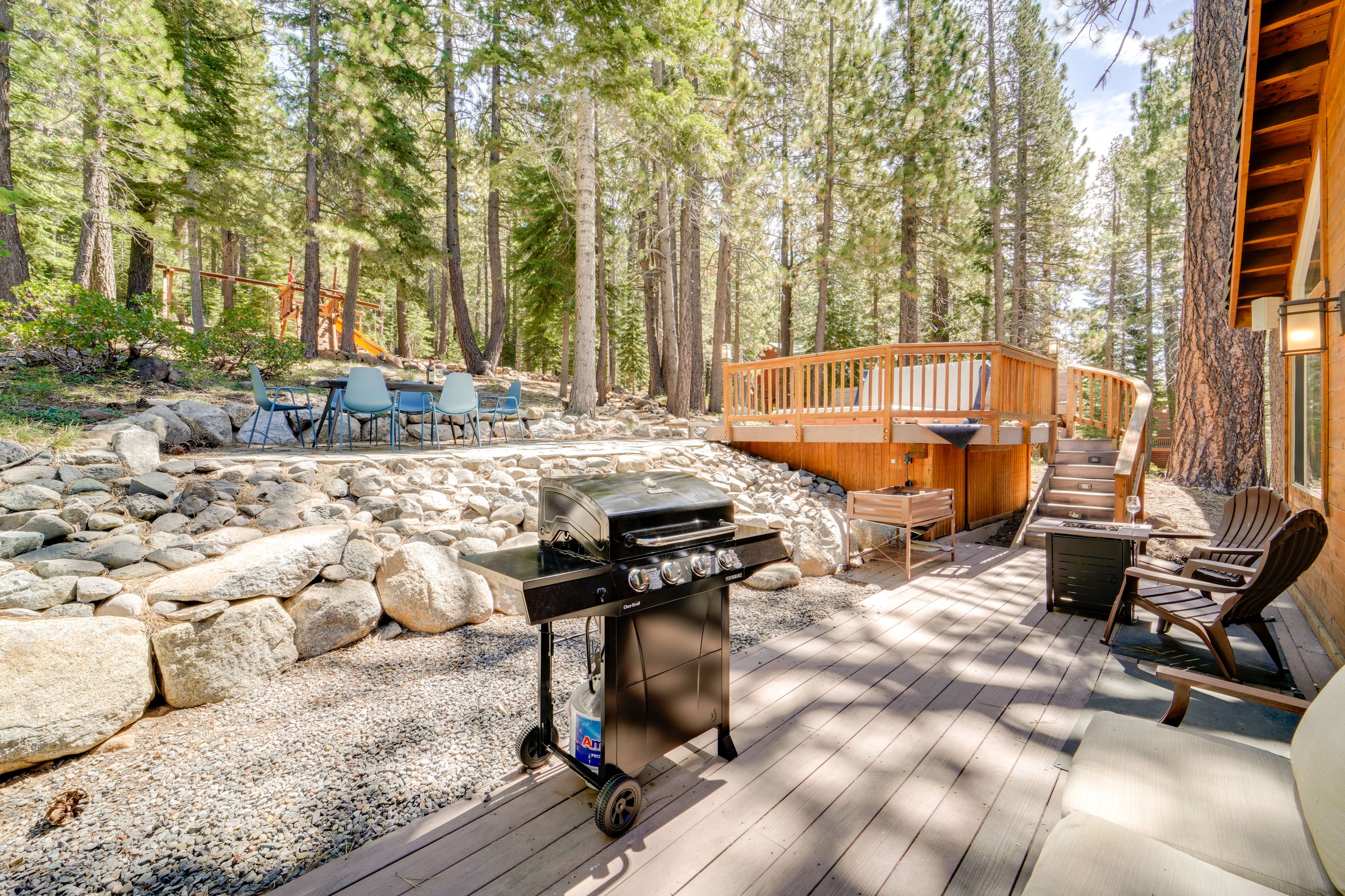 Private Deck | Gas Grill | Fire Pit | Outdoor Dining Area