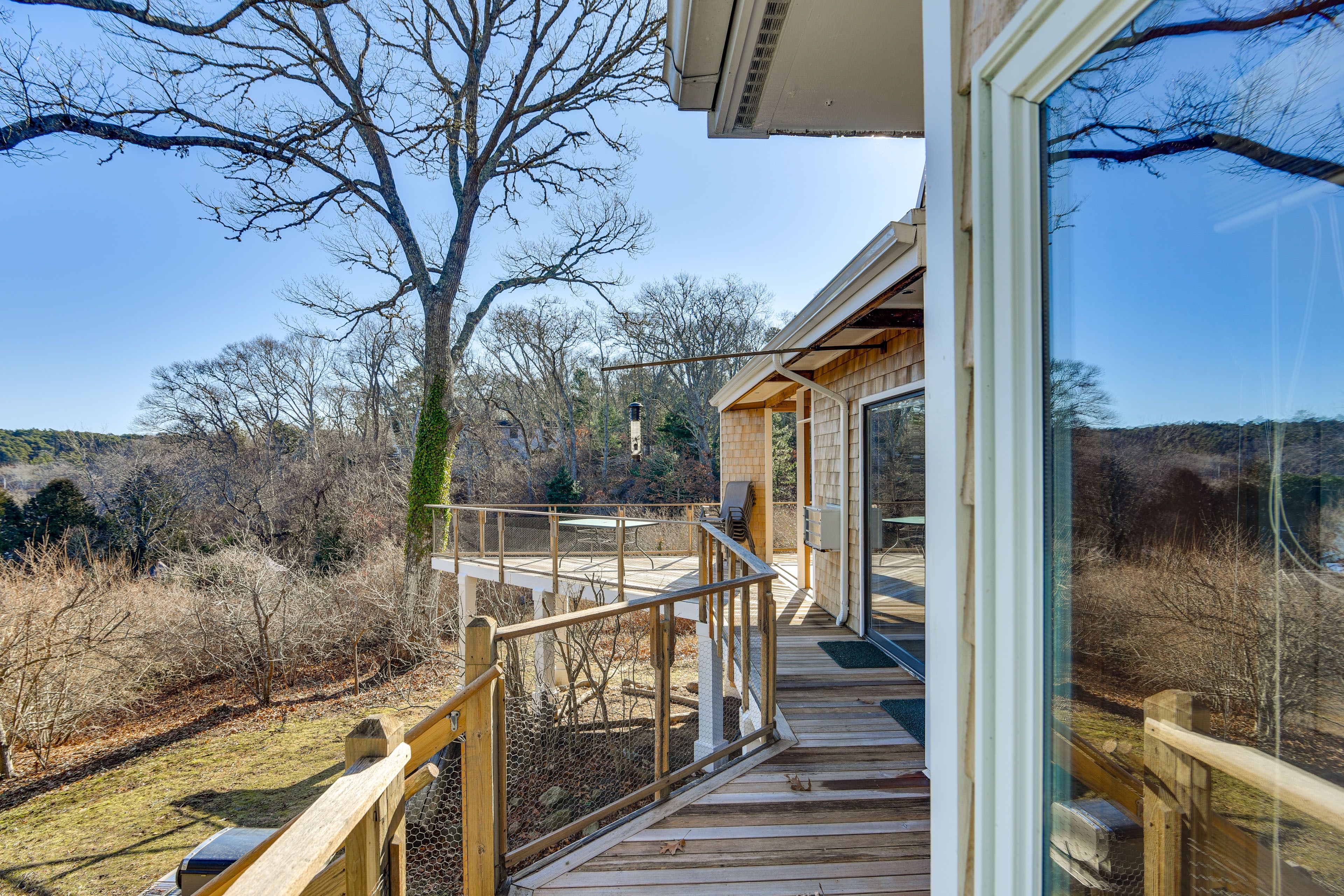 Private Deck | Outdoor Seating