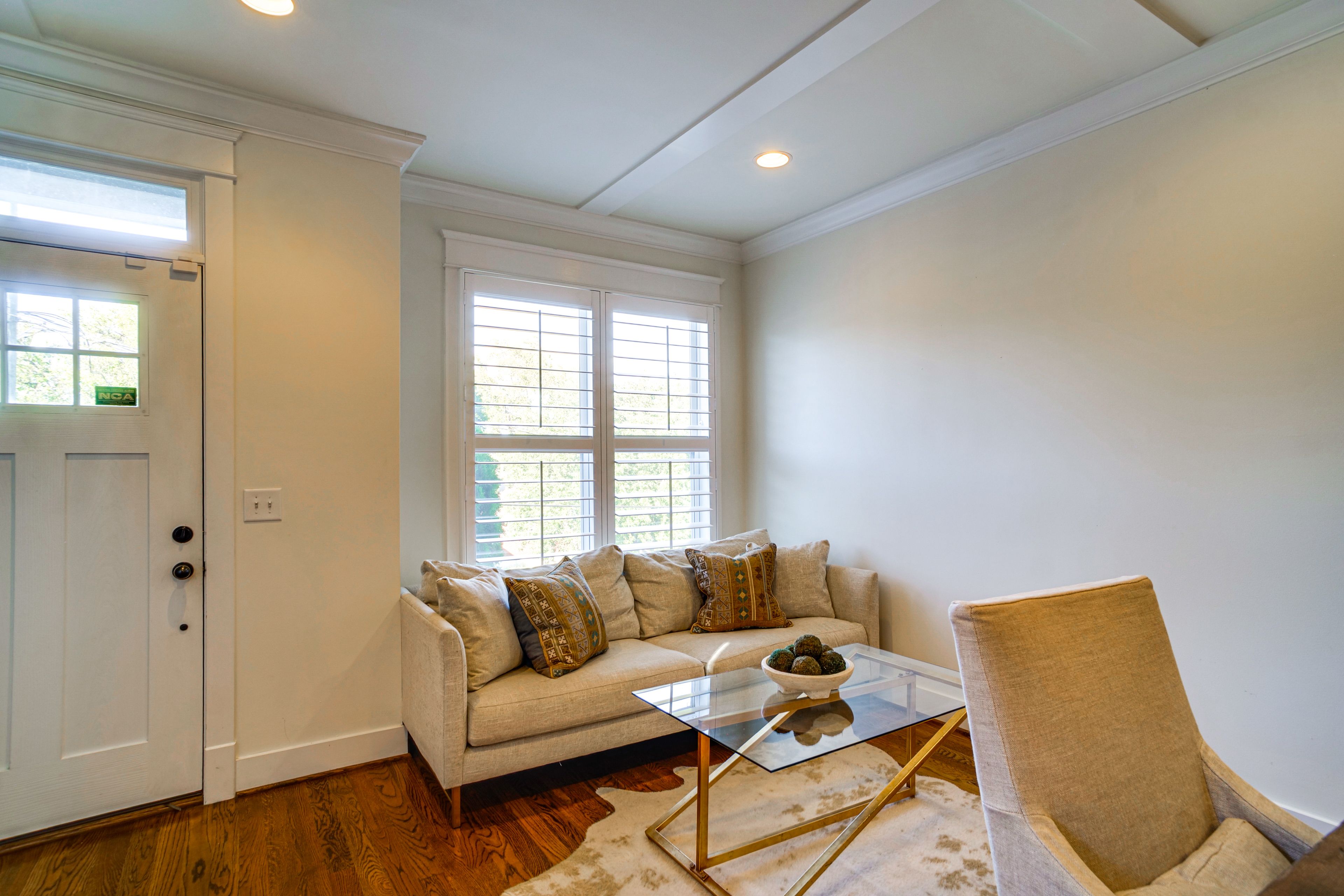 Entry | 1st Floor
