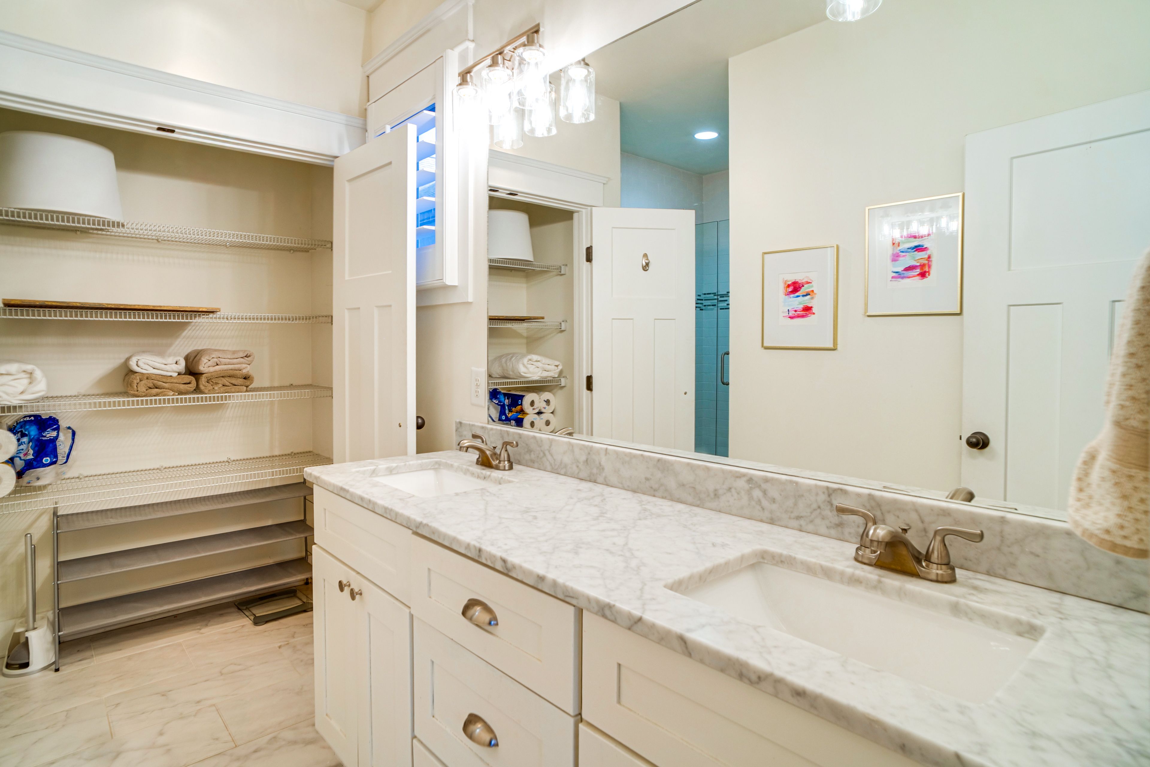 En-Suite Bathroom | 2nd Floor