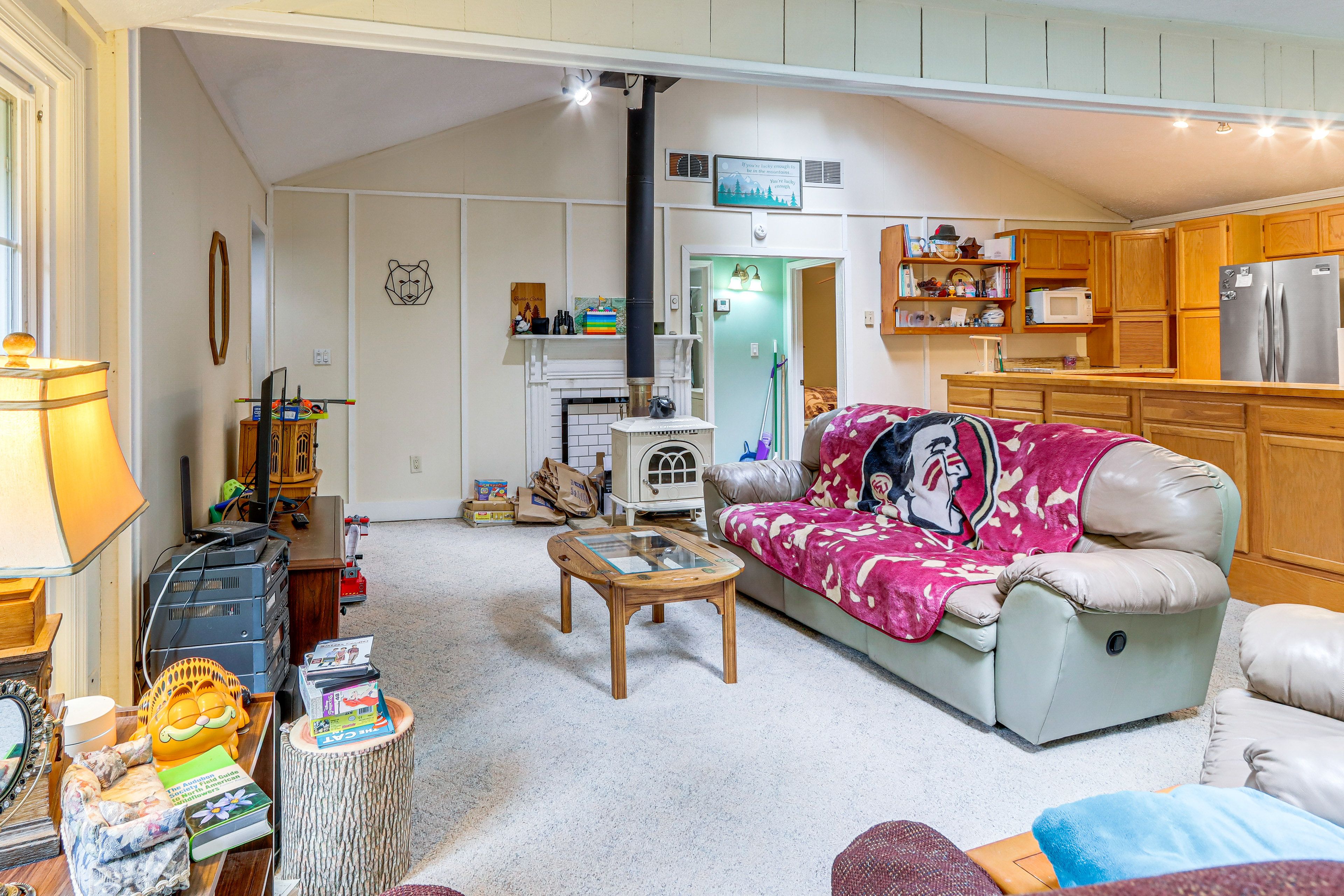 Living Room | Smart TV | Wood-Burning Stove | Single-Story Home