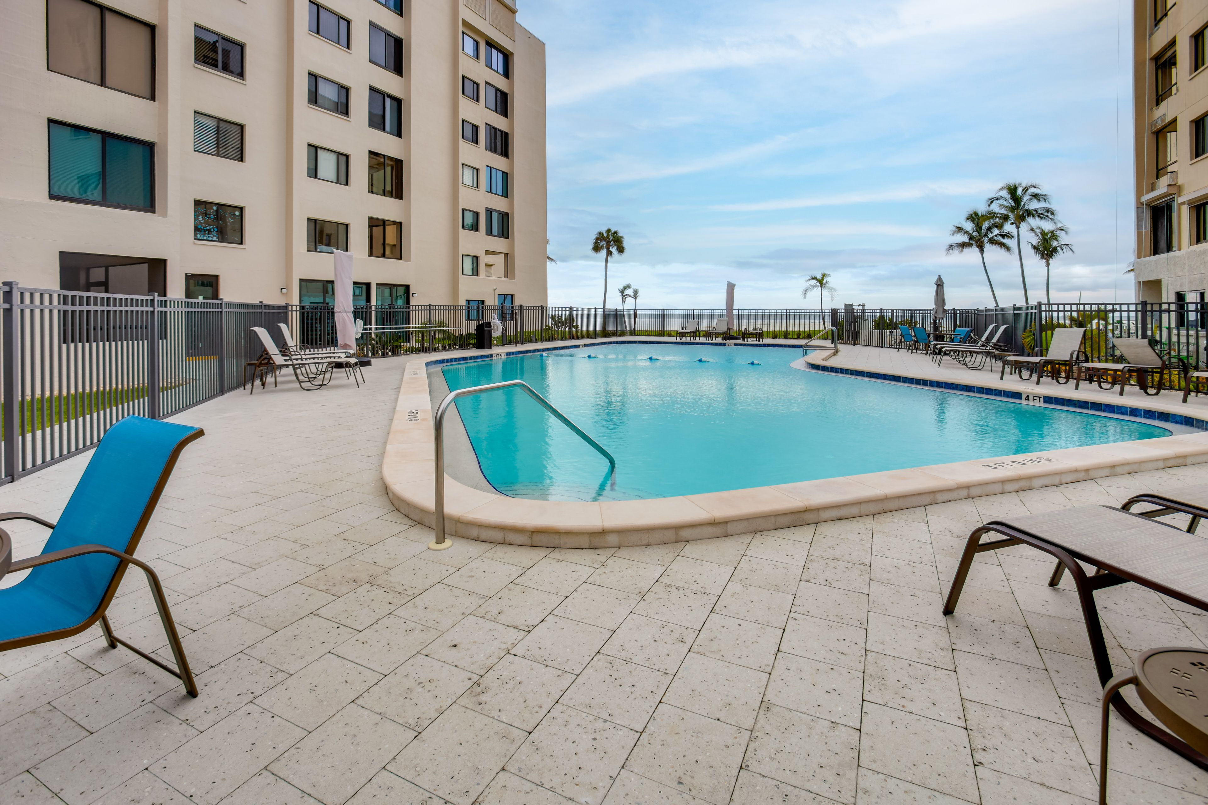 The Sandarac Community Amenities | Outdoor Pool