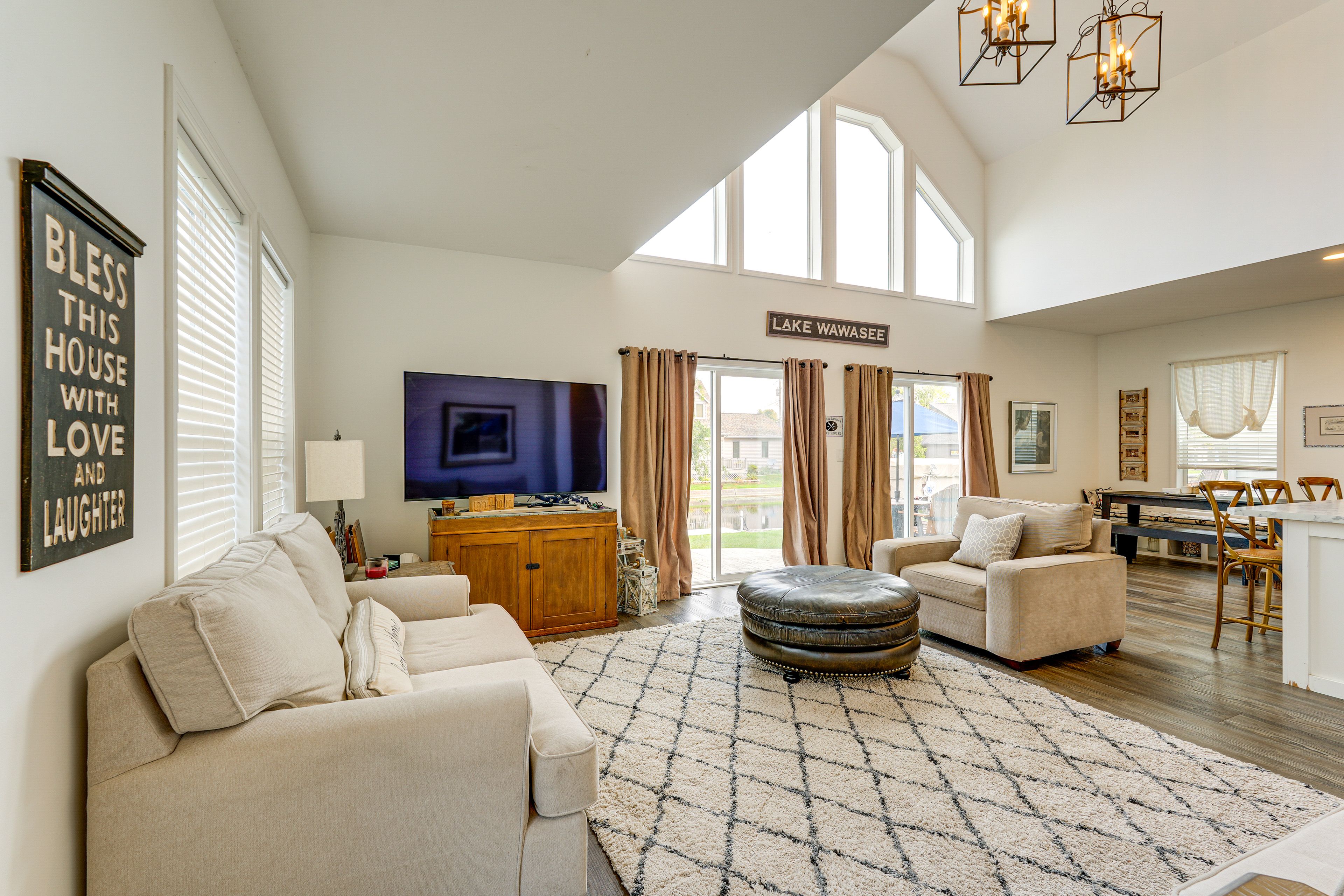 Syracuse Vacation Rental | 3BR | 2BA | 2 Steps to Enter | 1,800 Sq Ft