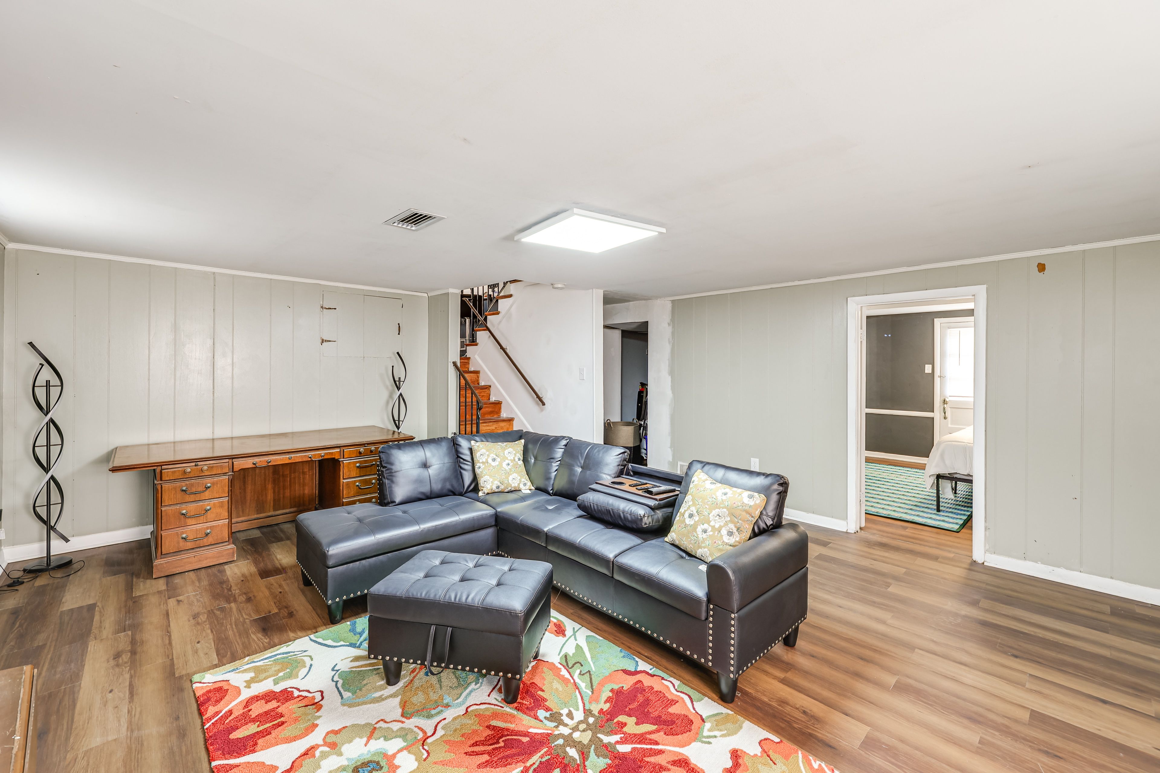 Entertainment Room | Multi-Level Home | 75" Samsung Smart TV