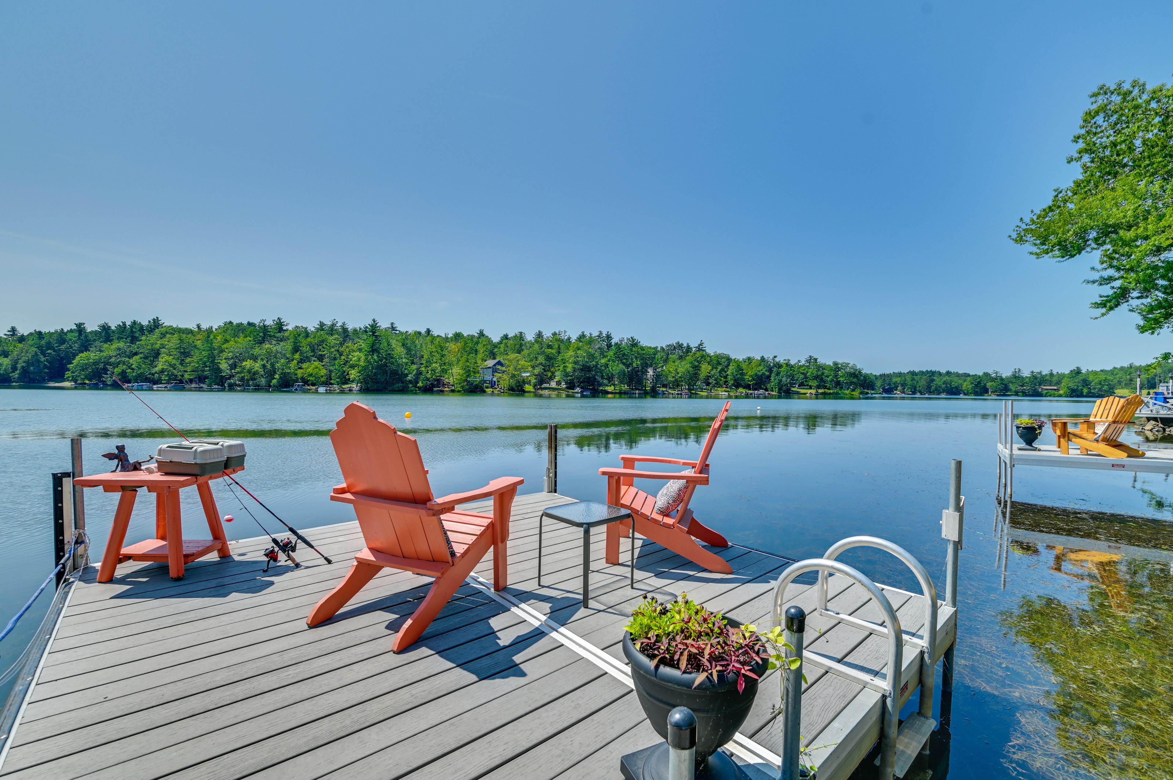 Shared Outdoor Space | Dock