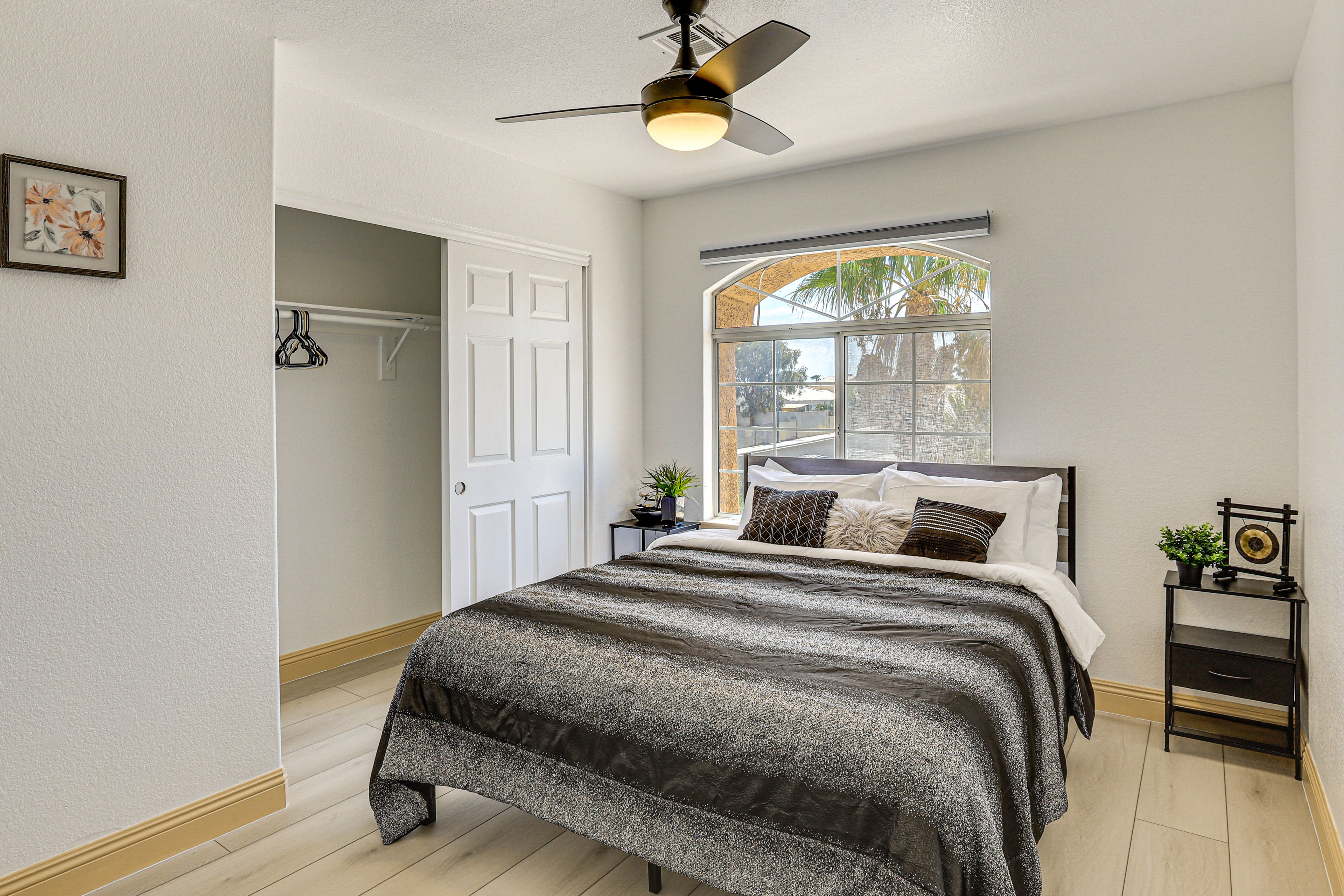 Bedroom 2 | 2nd Floor | Queen Bed | Twin Sleeper Chair