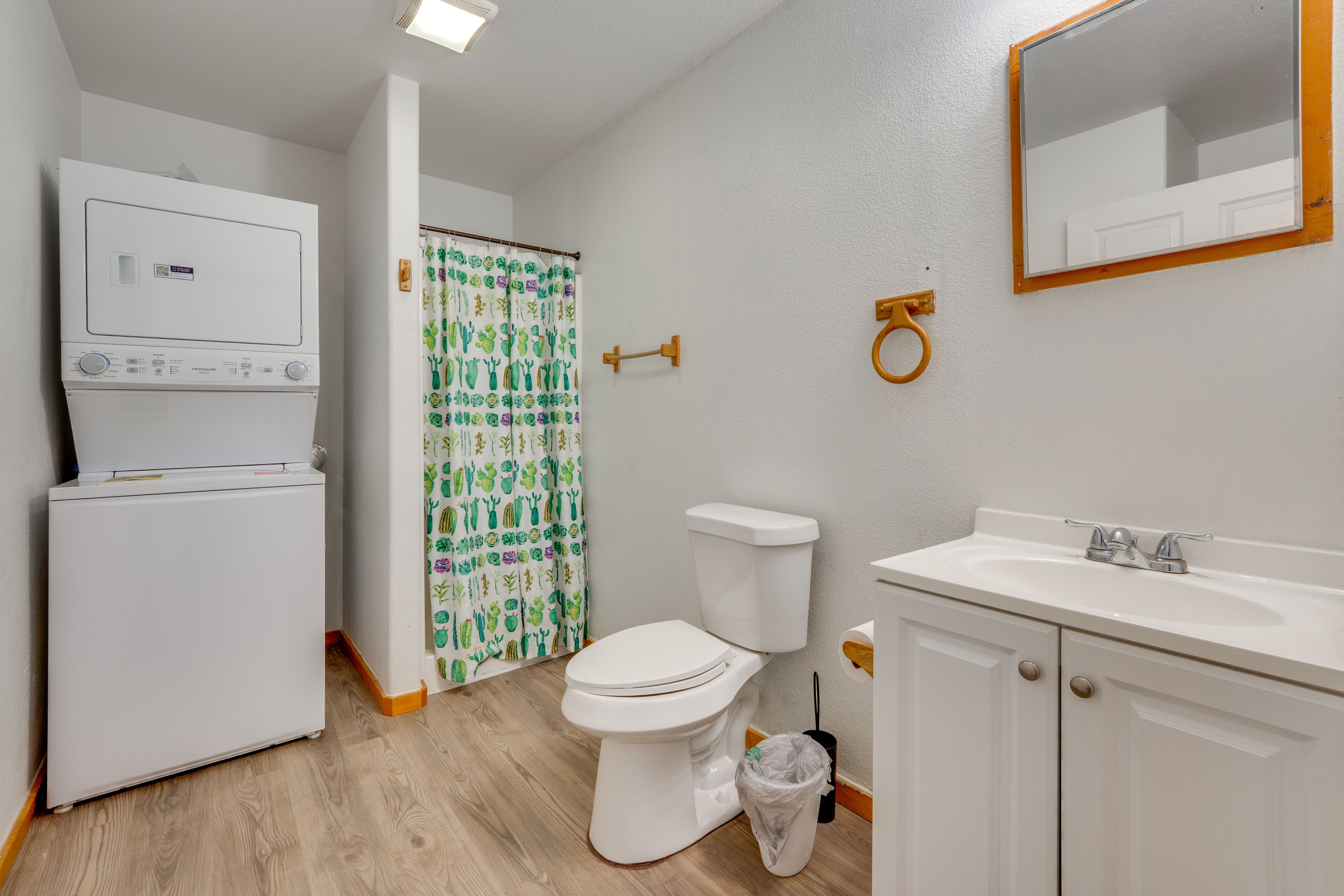 Washer/Dryer | 1st Floor