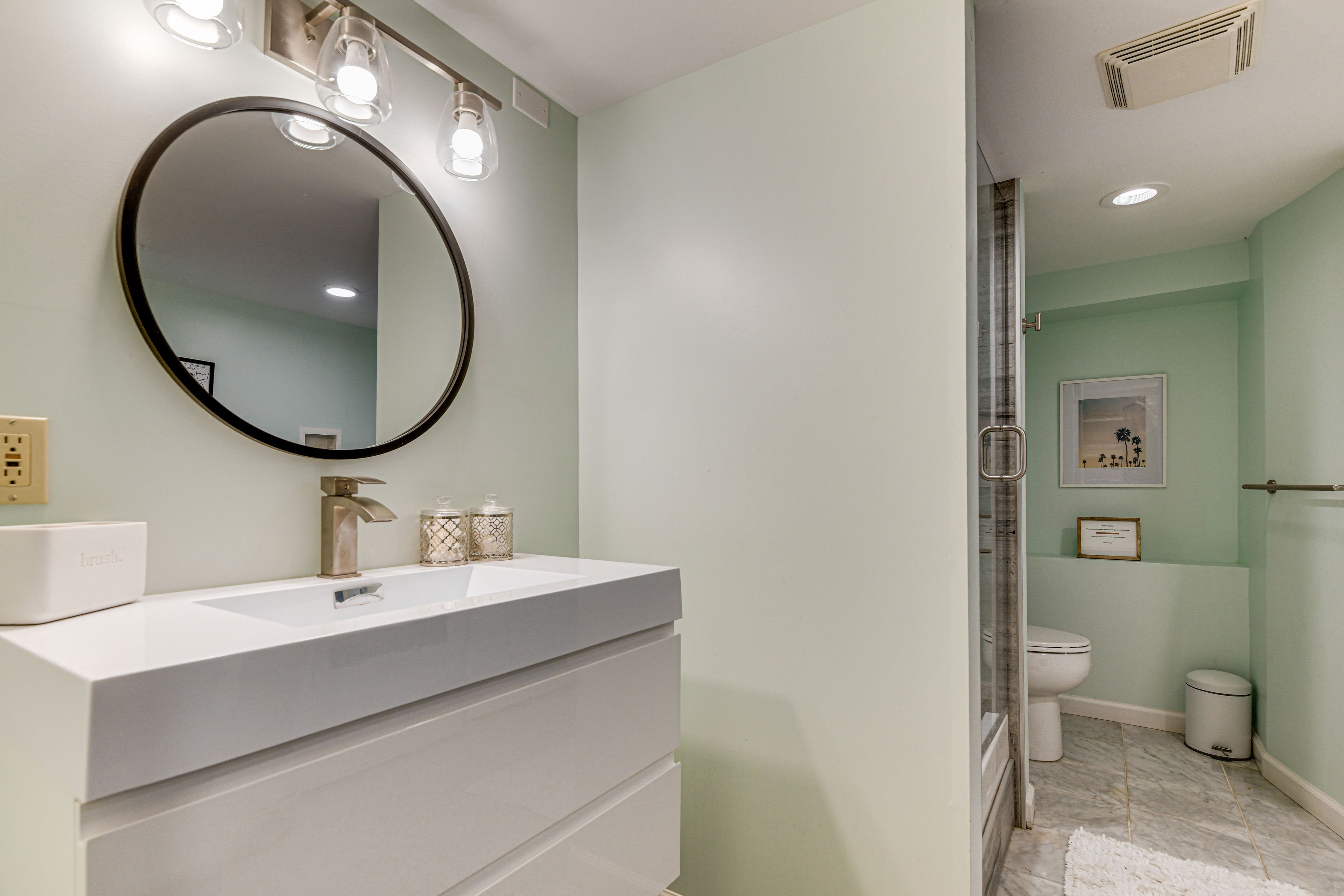 Full Bathroom | Lower Level