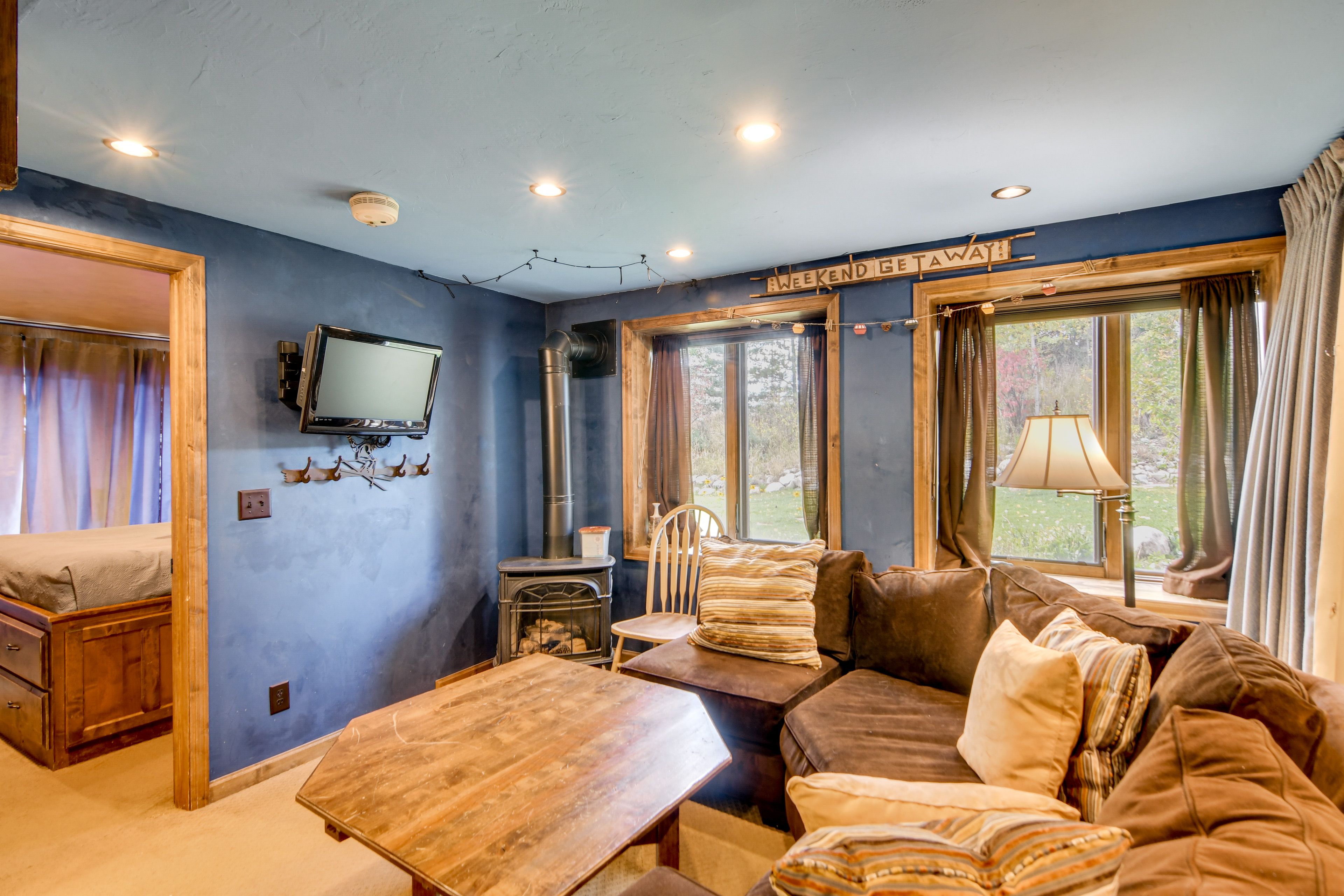 Living Area | Twin/Full Bunk Bed w/ Twin Trundle | TV | Gas-Burning Stove