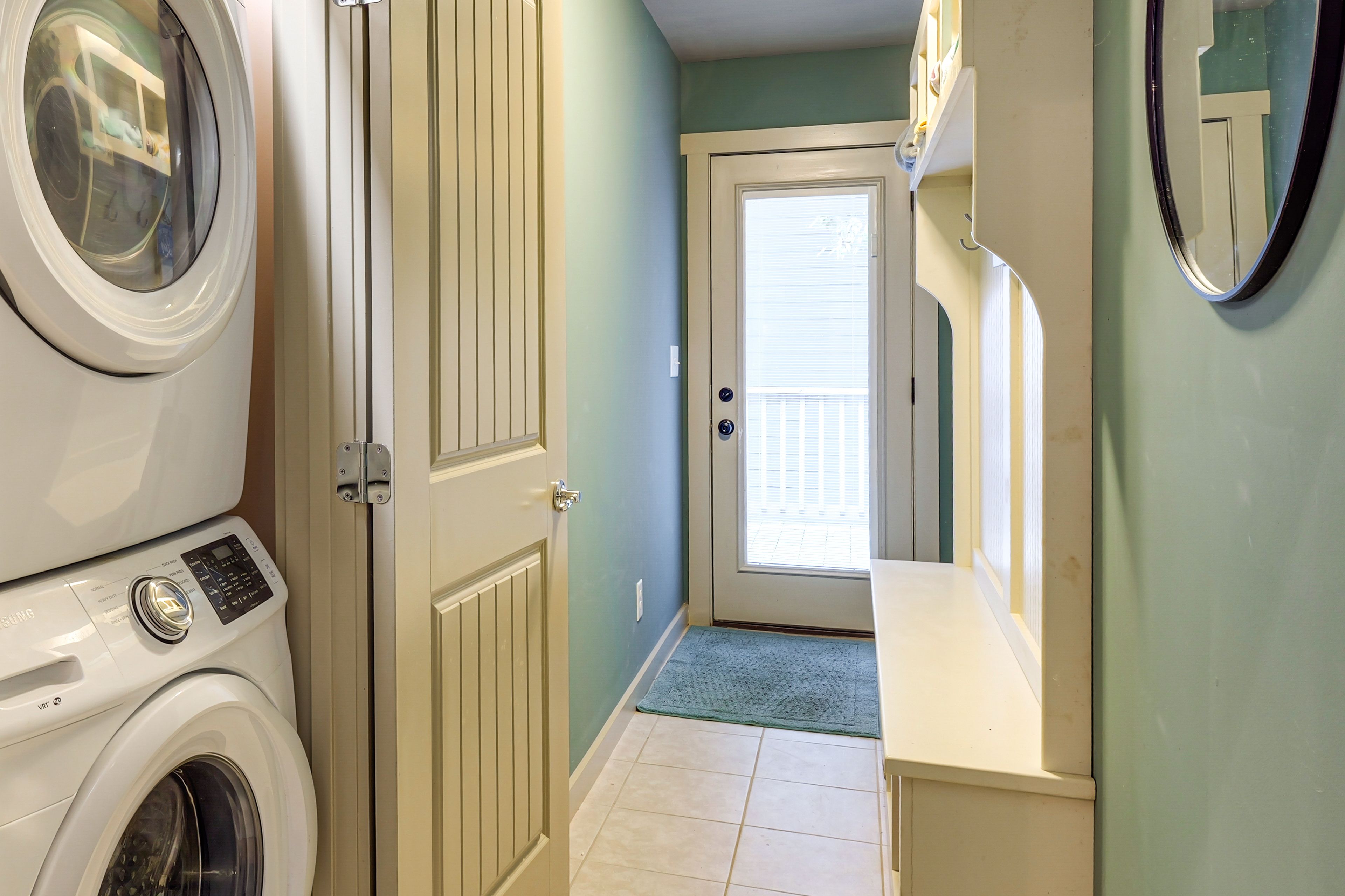 Hallway | Washer/Dryer | 1st Floor
