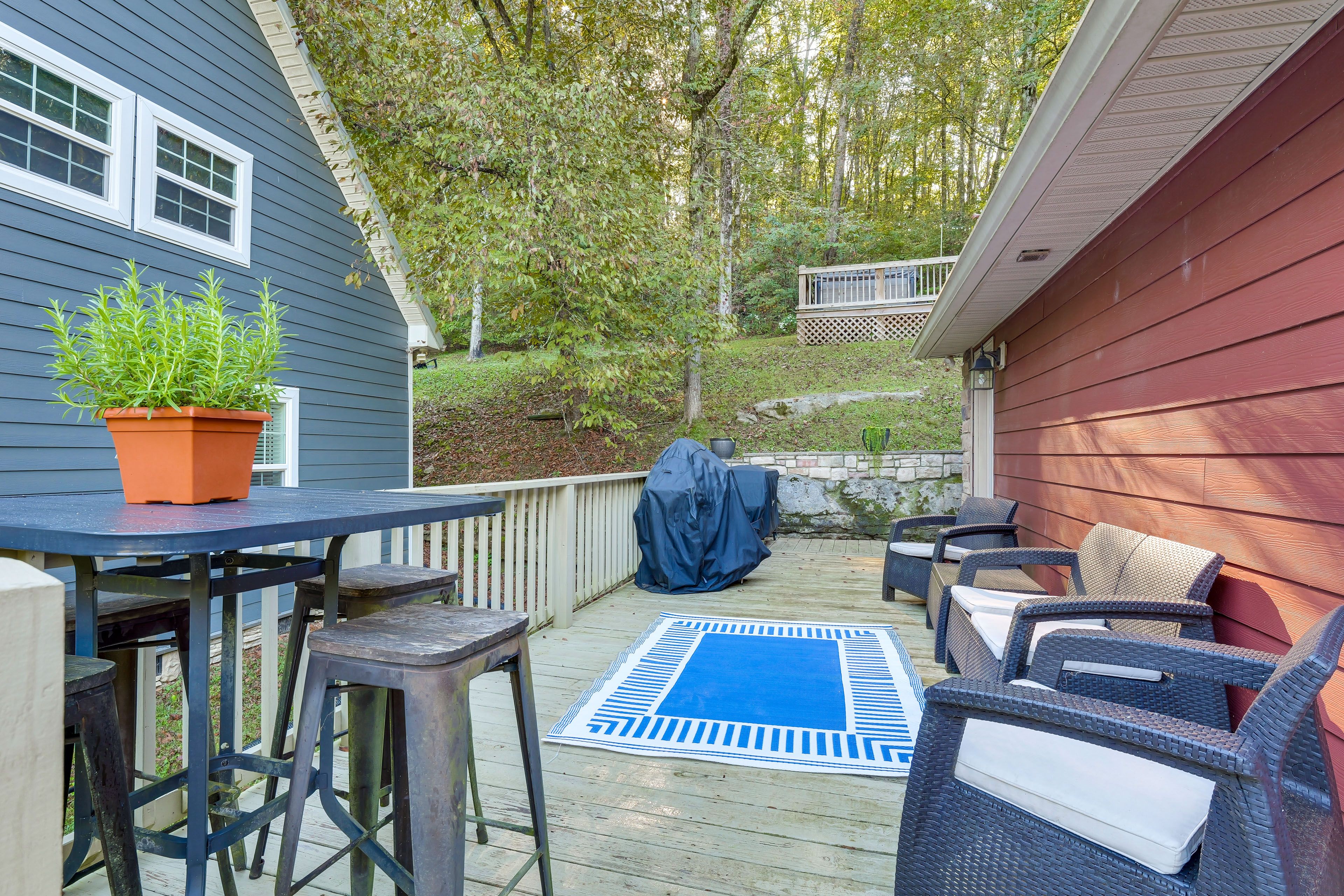 Private Deck | Gas Grill | Outdoor Seating