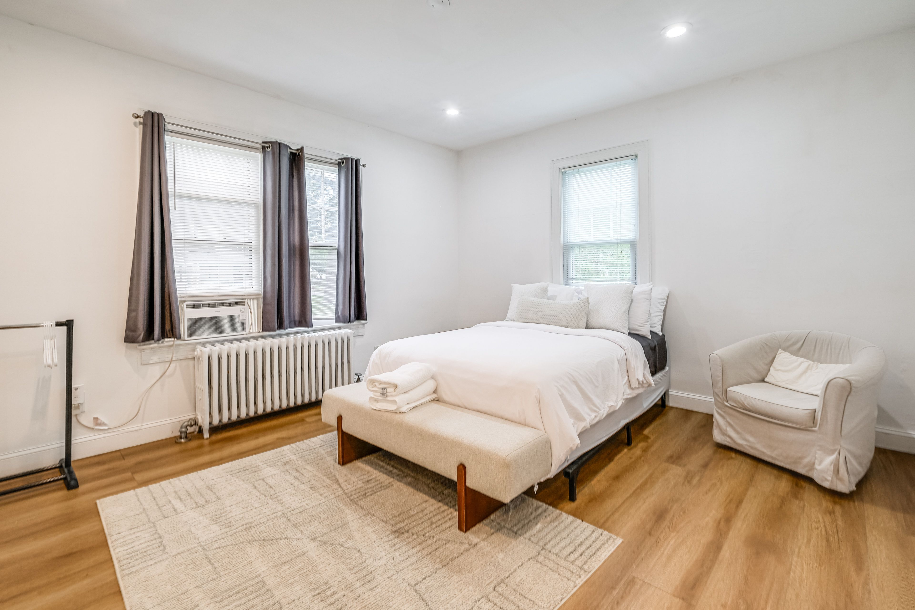 Bedroom 1 | Queen Bed | Linens Provided