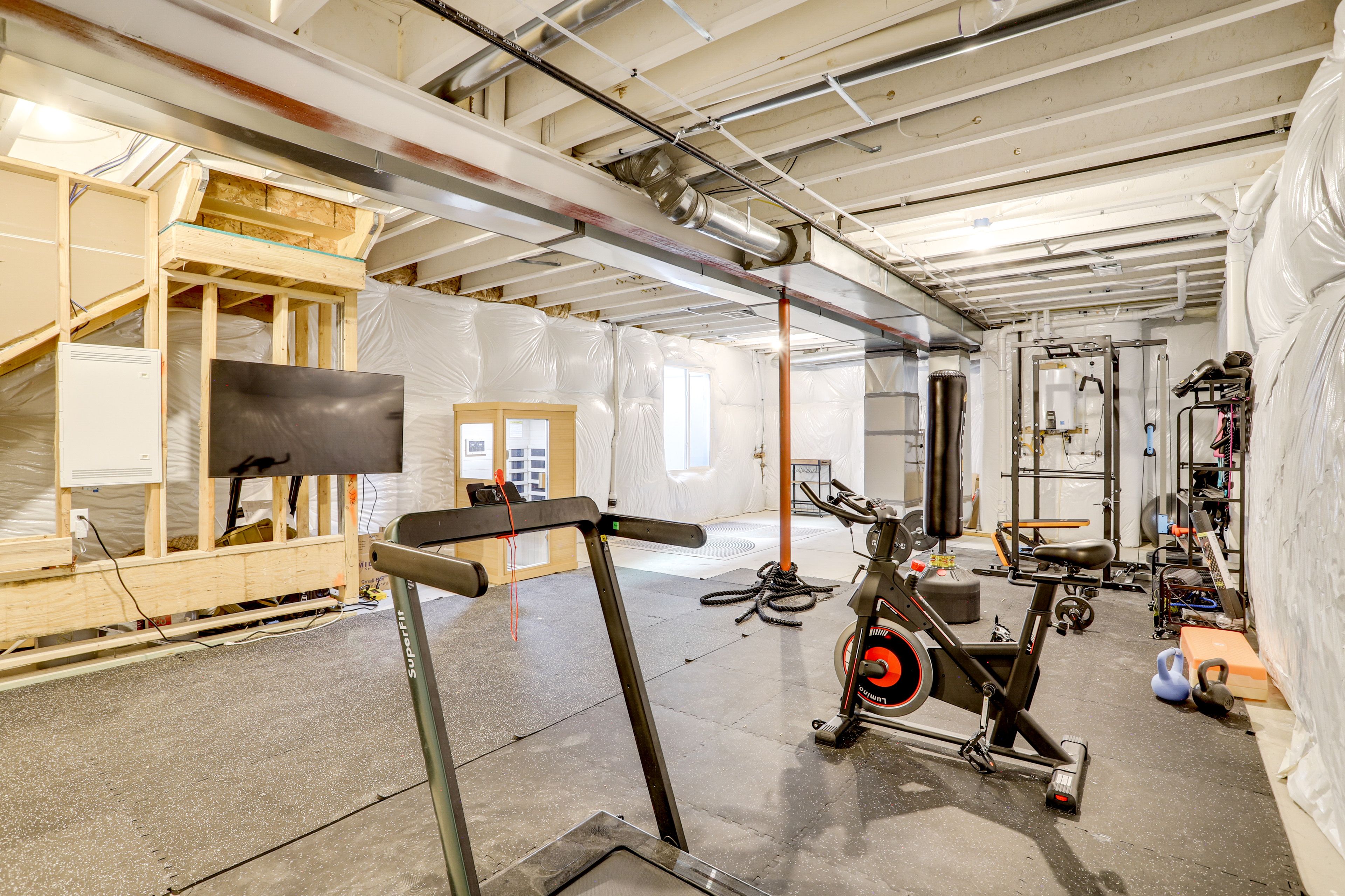Home Gym | Basement Floor