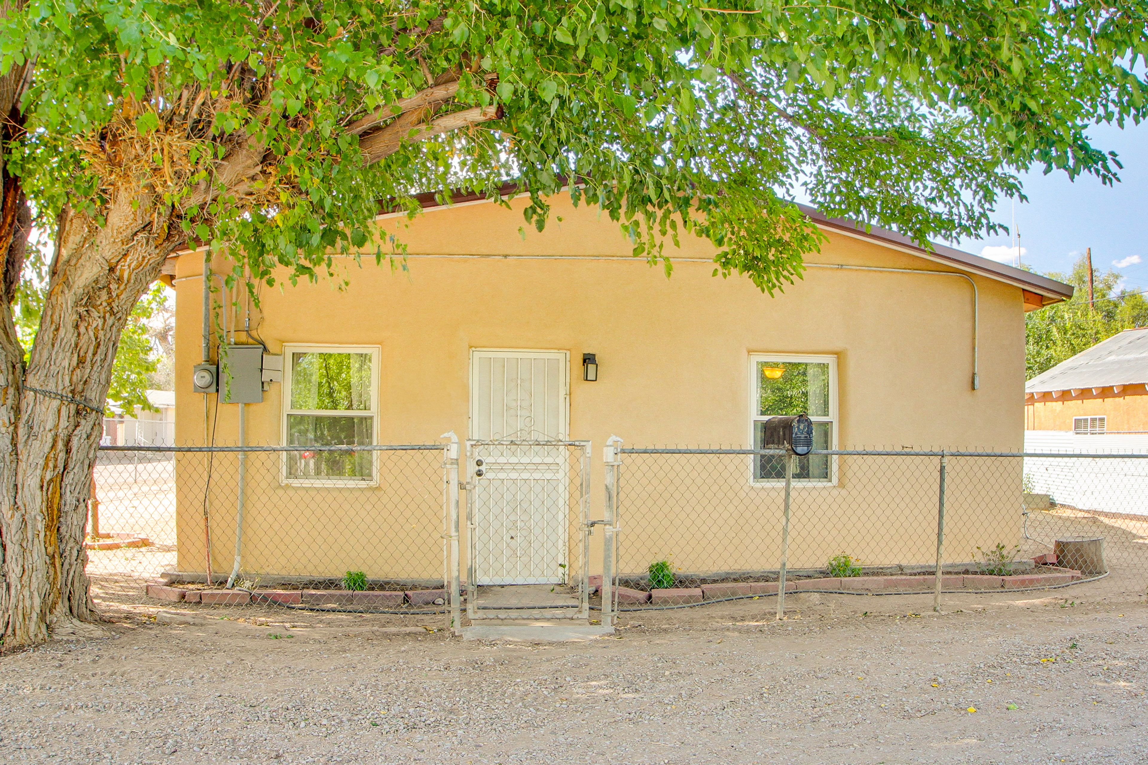 Parking | Driveway (1 Vehicle) | Trailer Parking