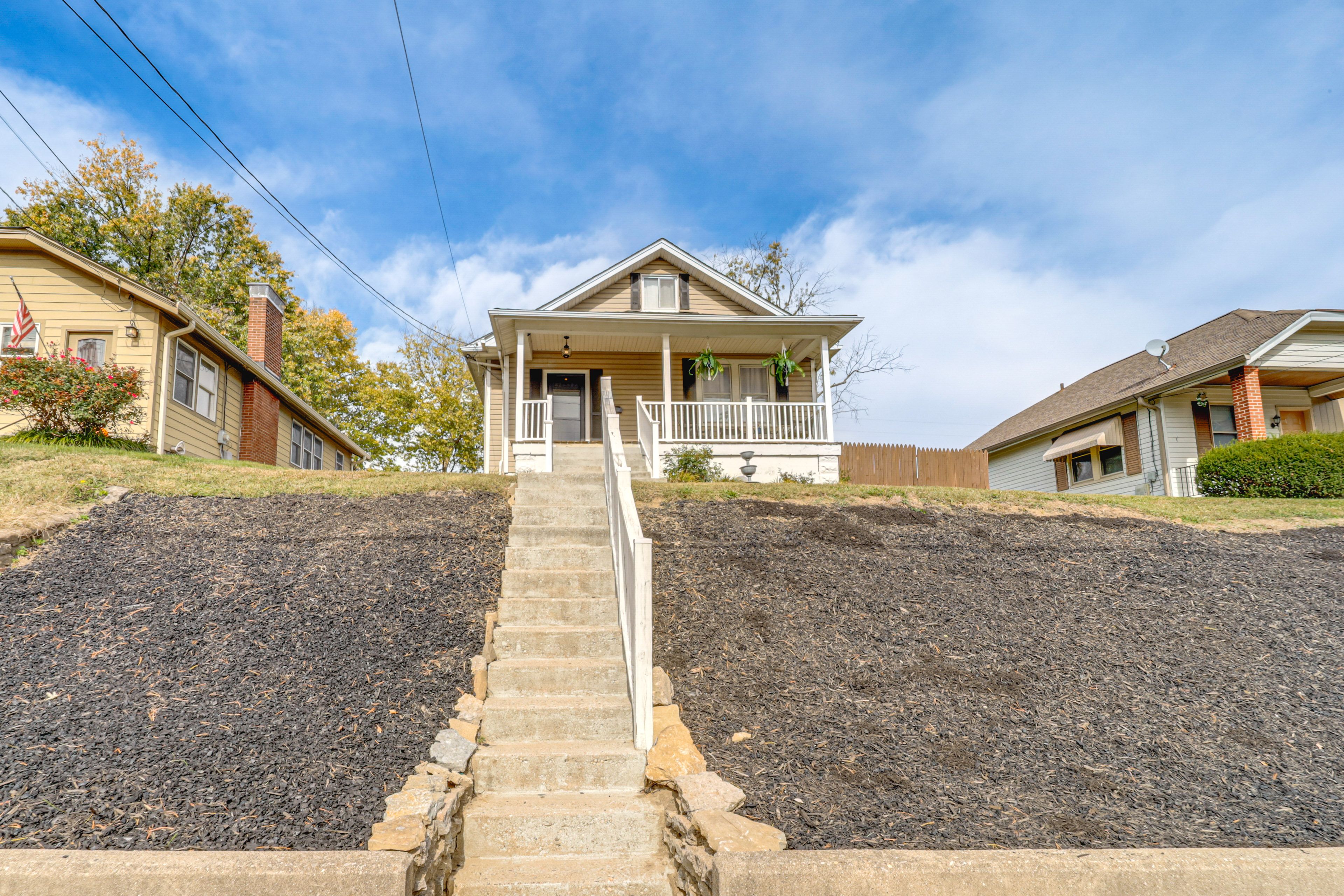 Home Exterior | Parking | Free Street (4 Vehicles, First-Come, First-Served)