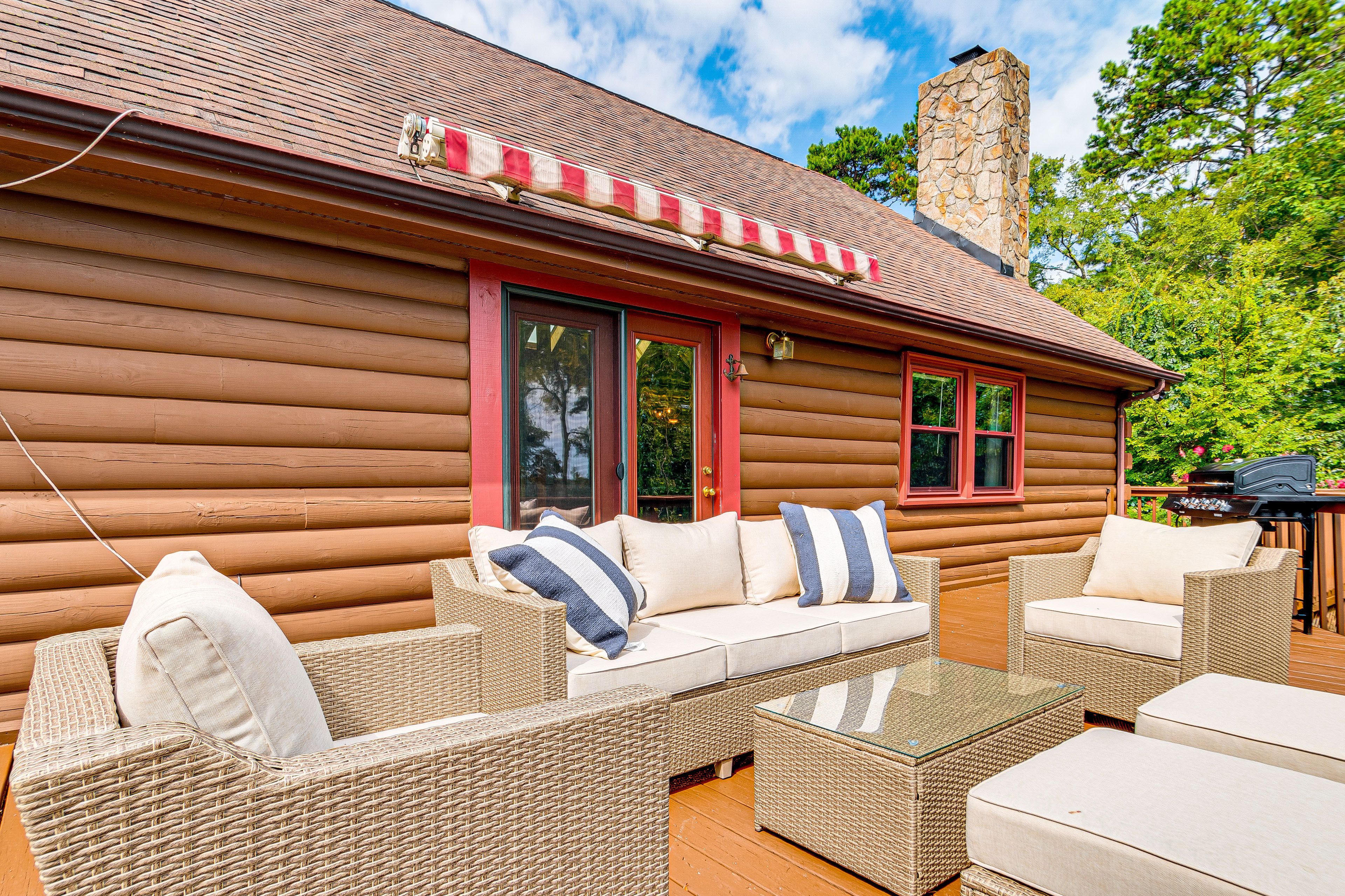 Furnished Deck | Gas Grill (Propane Provided) | Wood-Burning Fire Pit