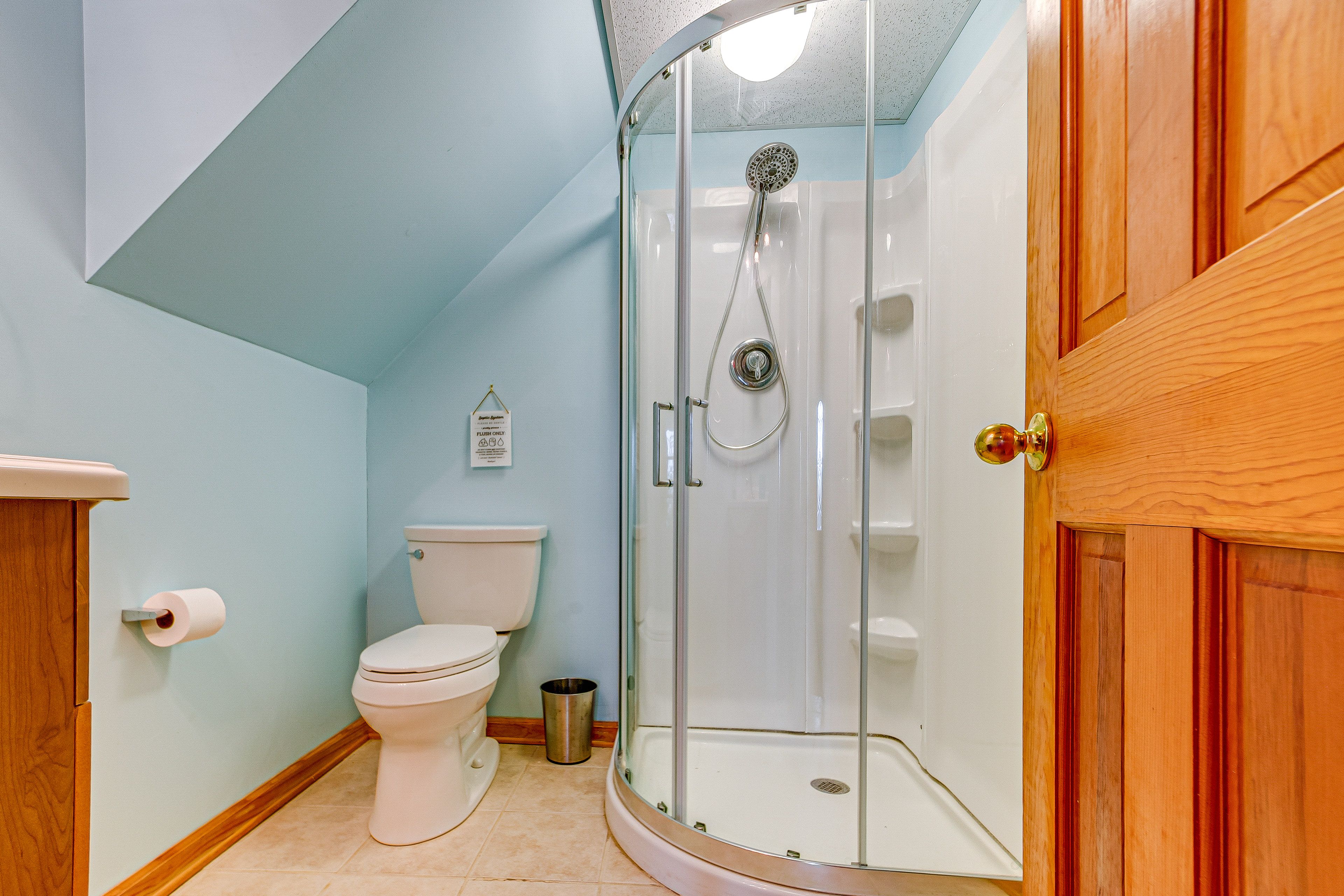 Full Bathroom | Basement