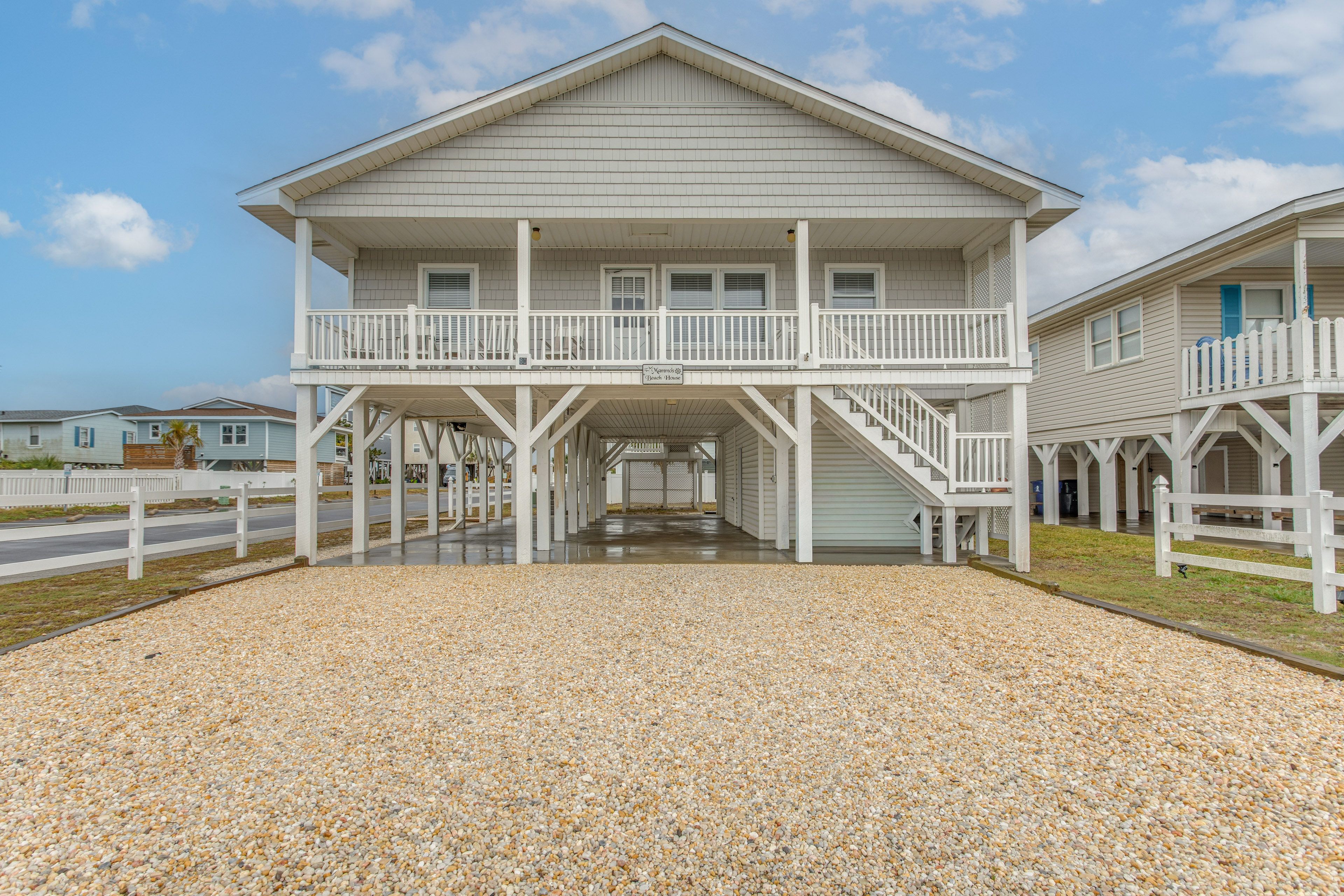 Ocean Isle Beach Vacation Rental | 4BR | 3BA | 1,500 Sq Ft | Staircase to Enter