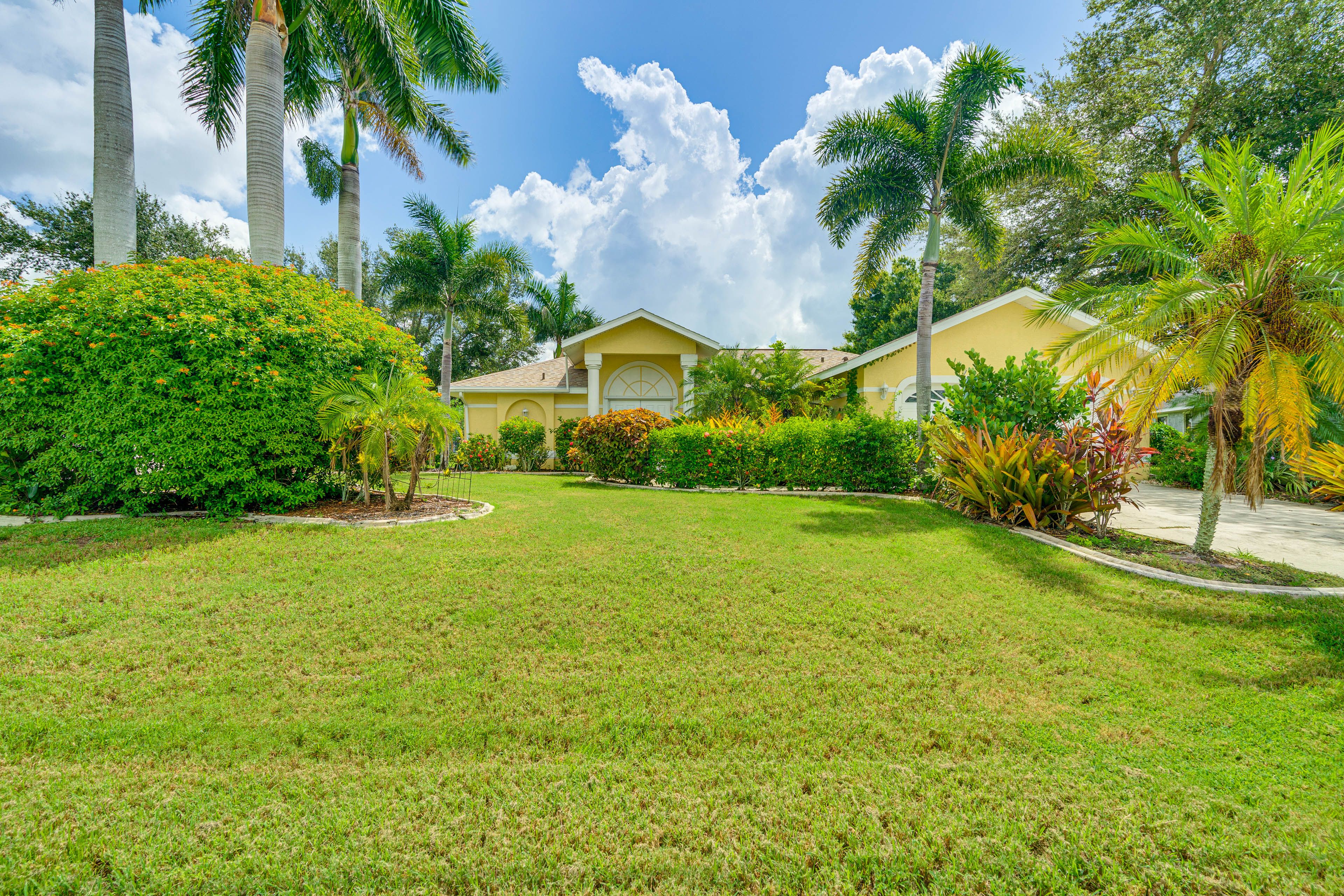 Property Exterior | Single-Story Home