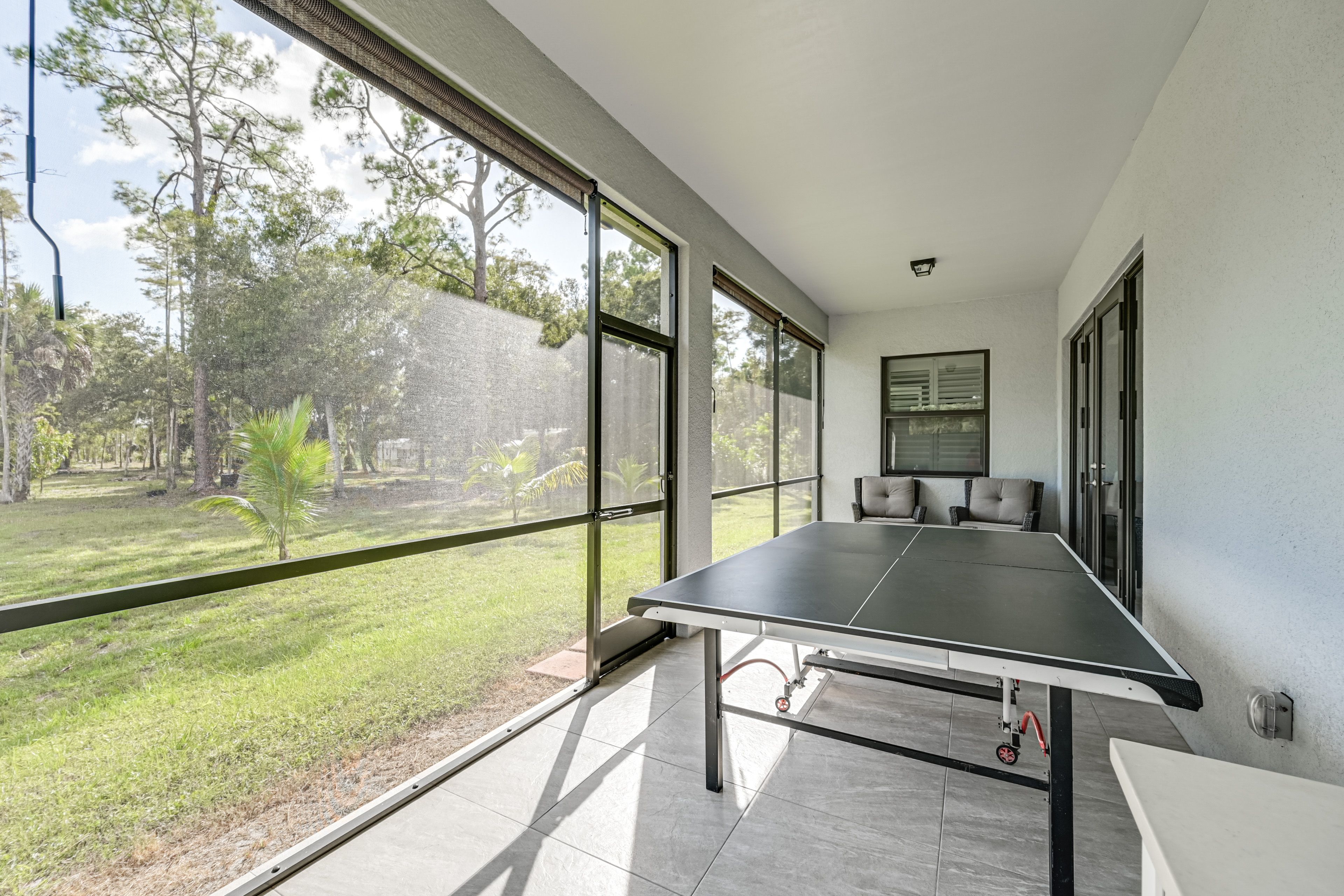 Screened-In Lanai