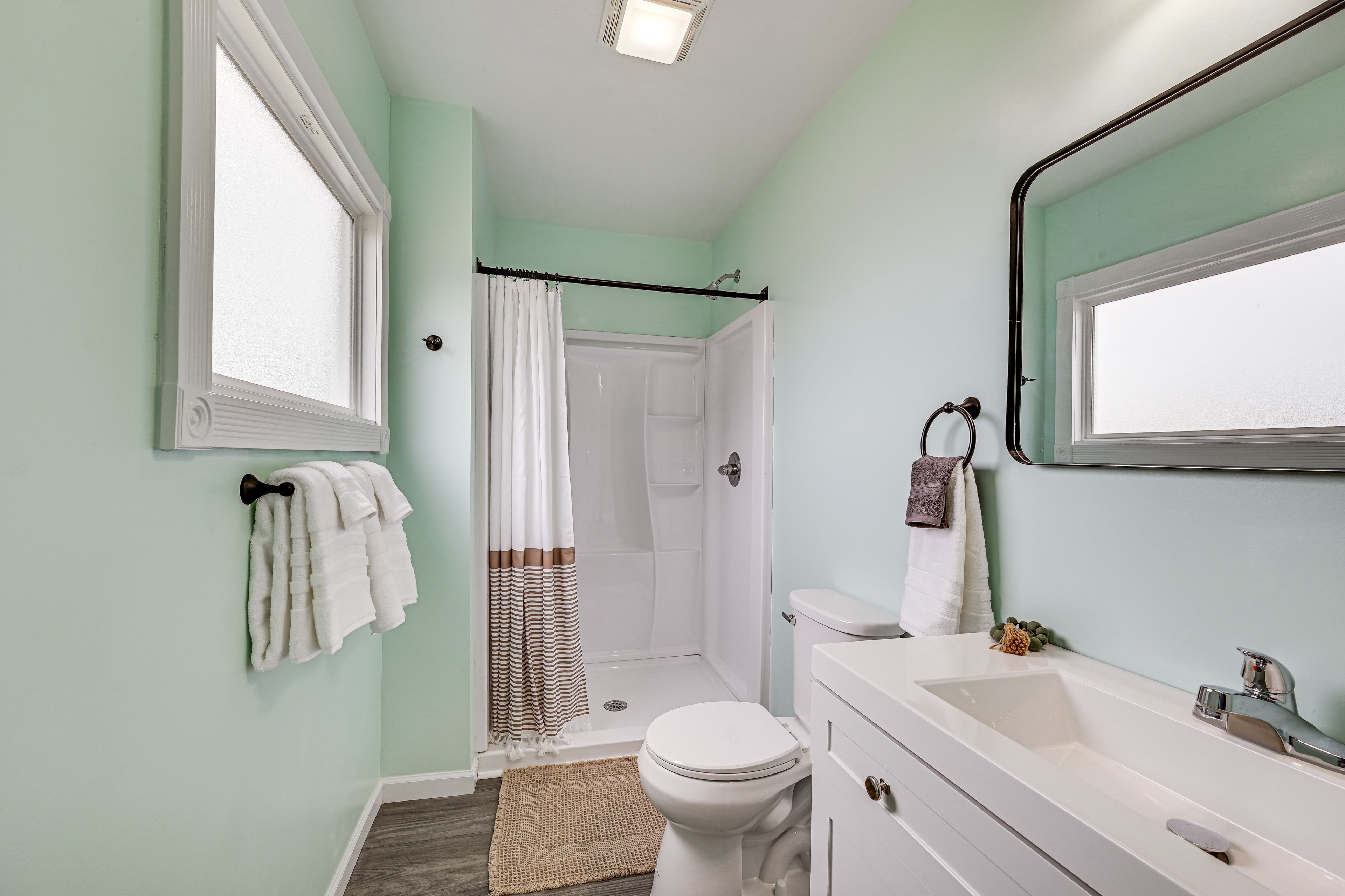 En-Suite Bathroom | Main Level