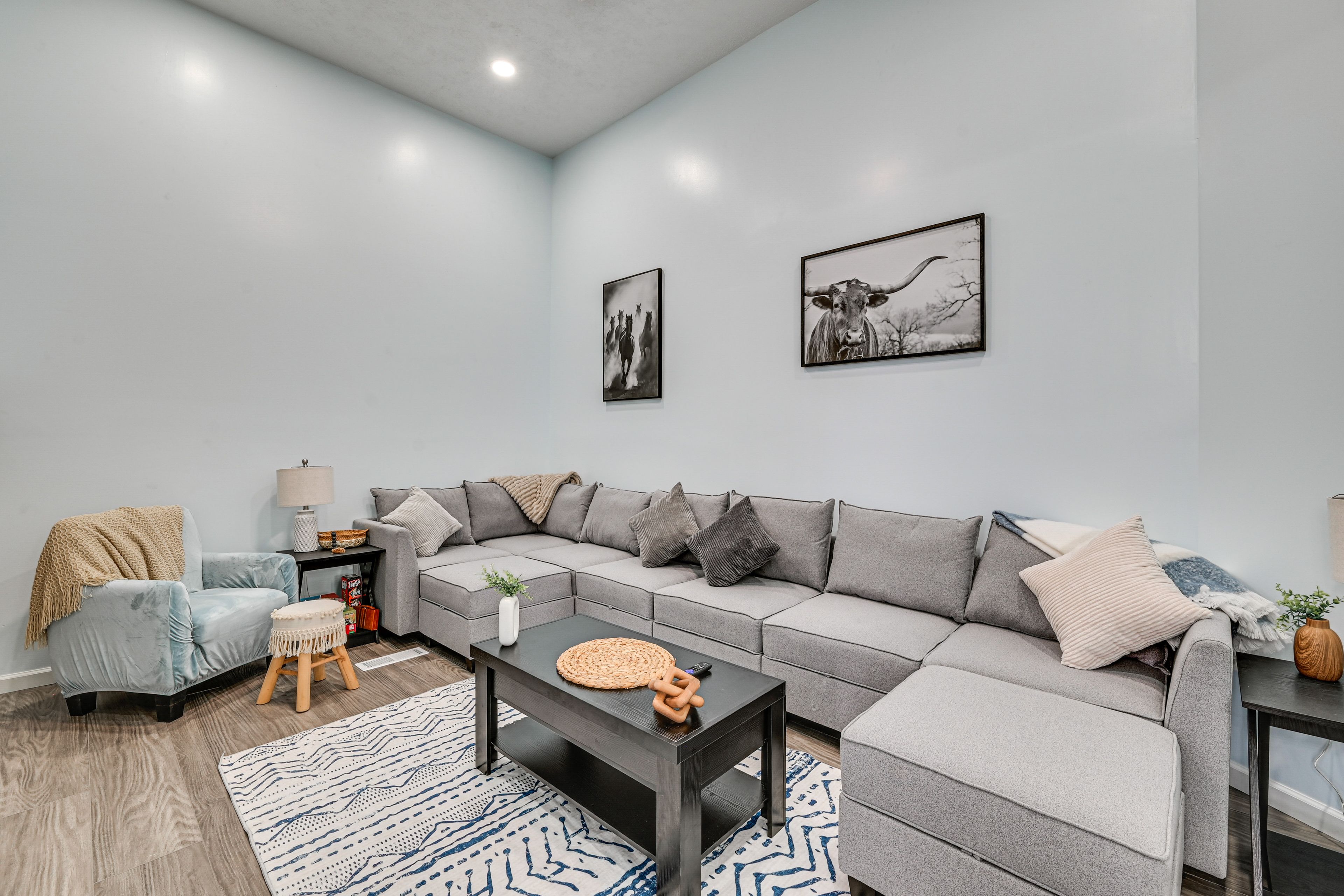 Living Room | Main Level