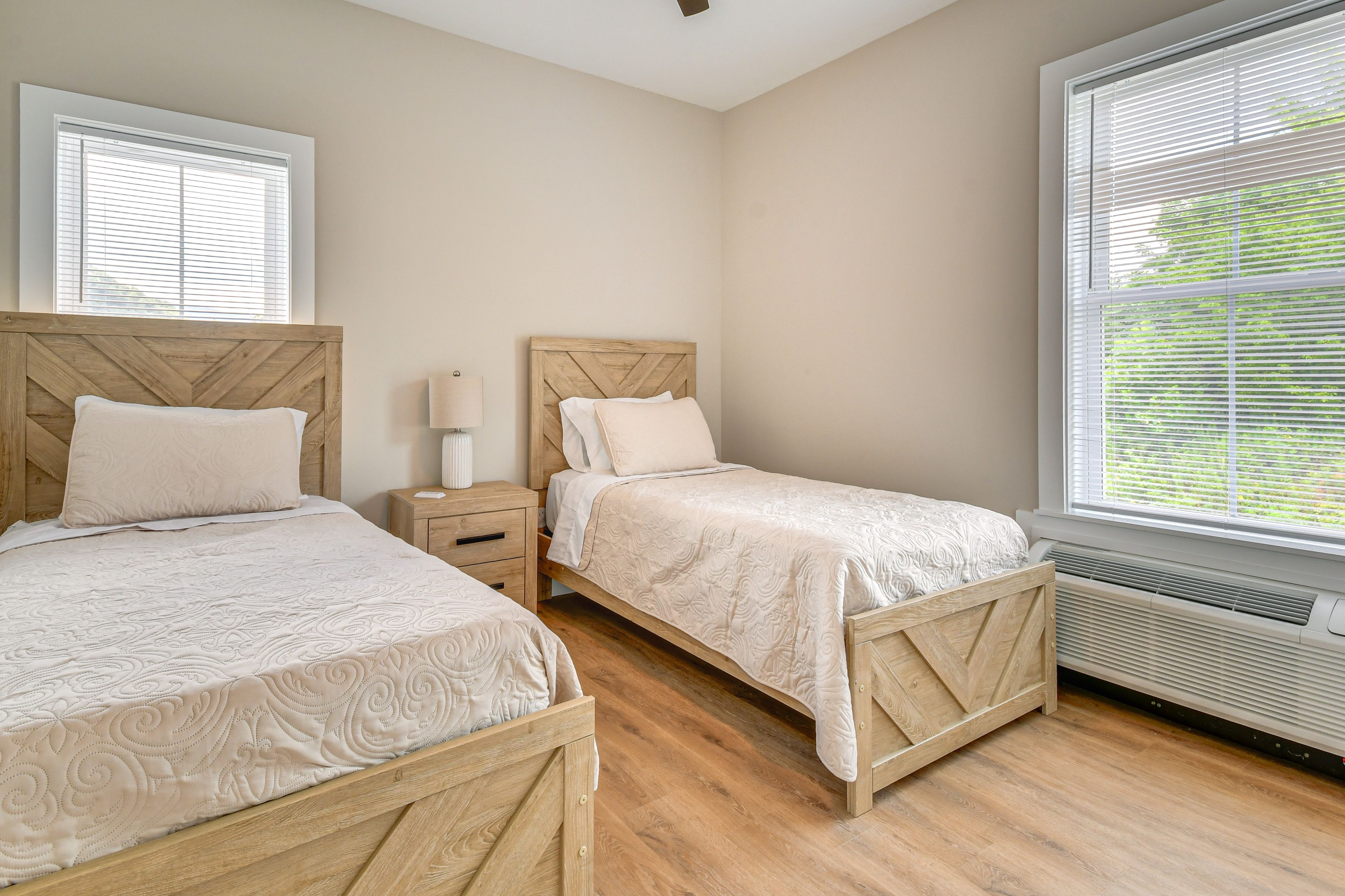 Bedroom 2 | 2 Twin Beds