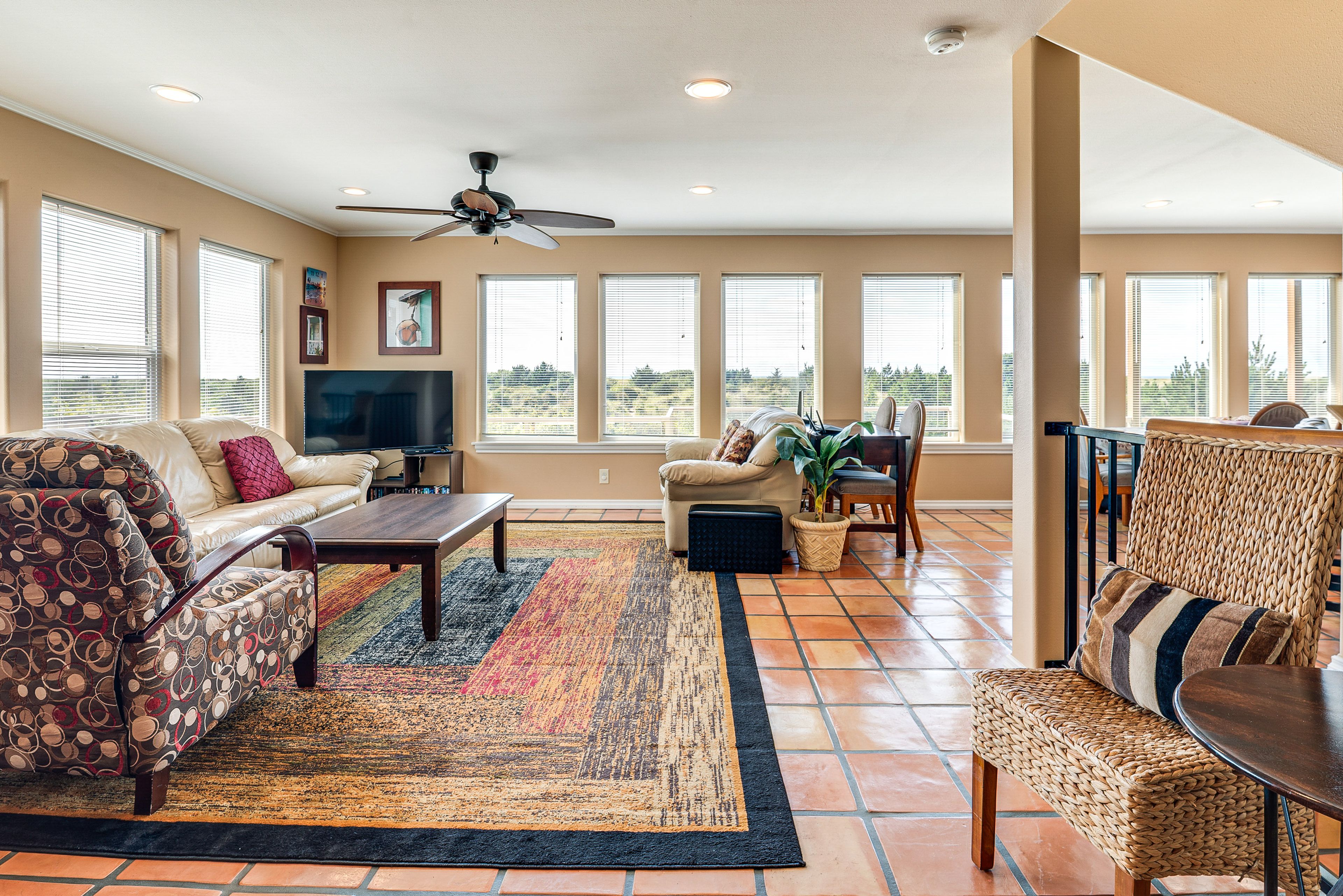 Living Room | Smart TV | Central A/C | 2nd Floor