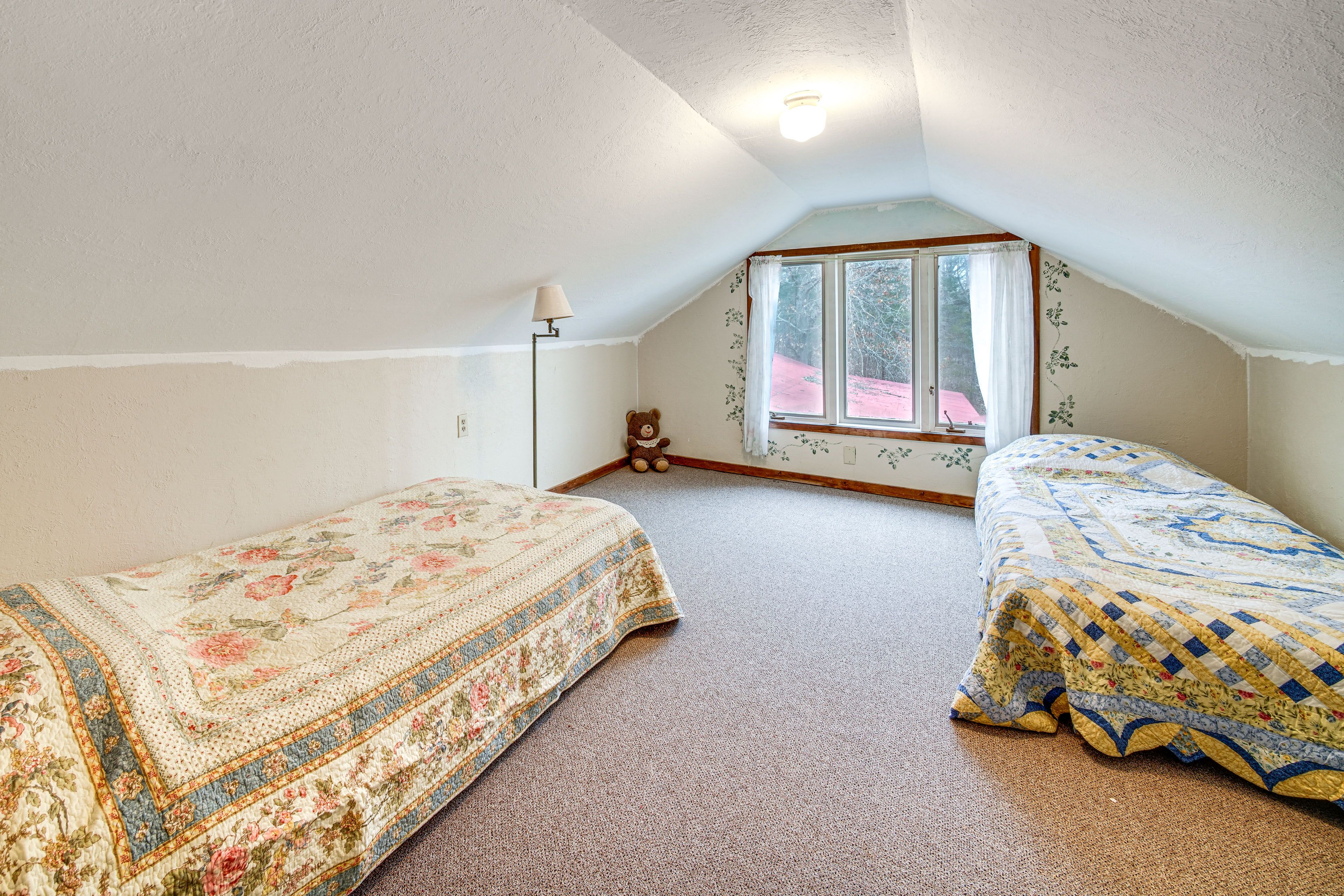 Bedroom 3 | 2 Twin Beds | 2nd Floor