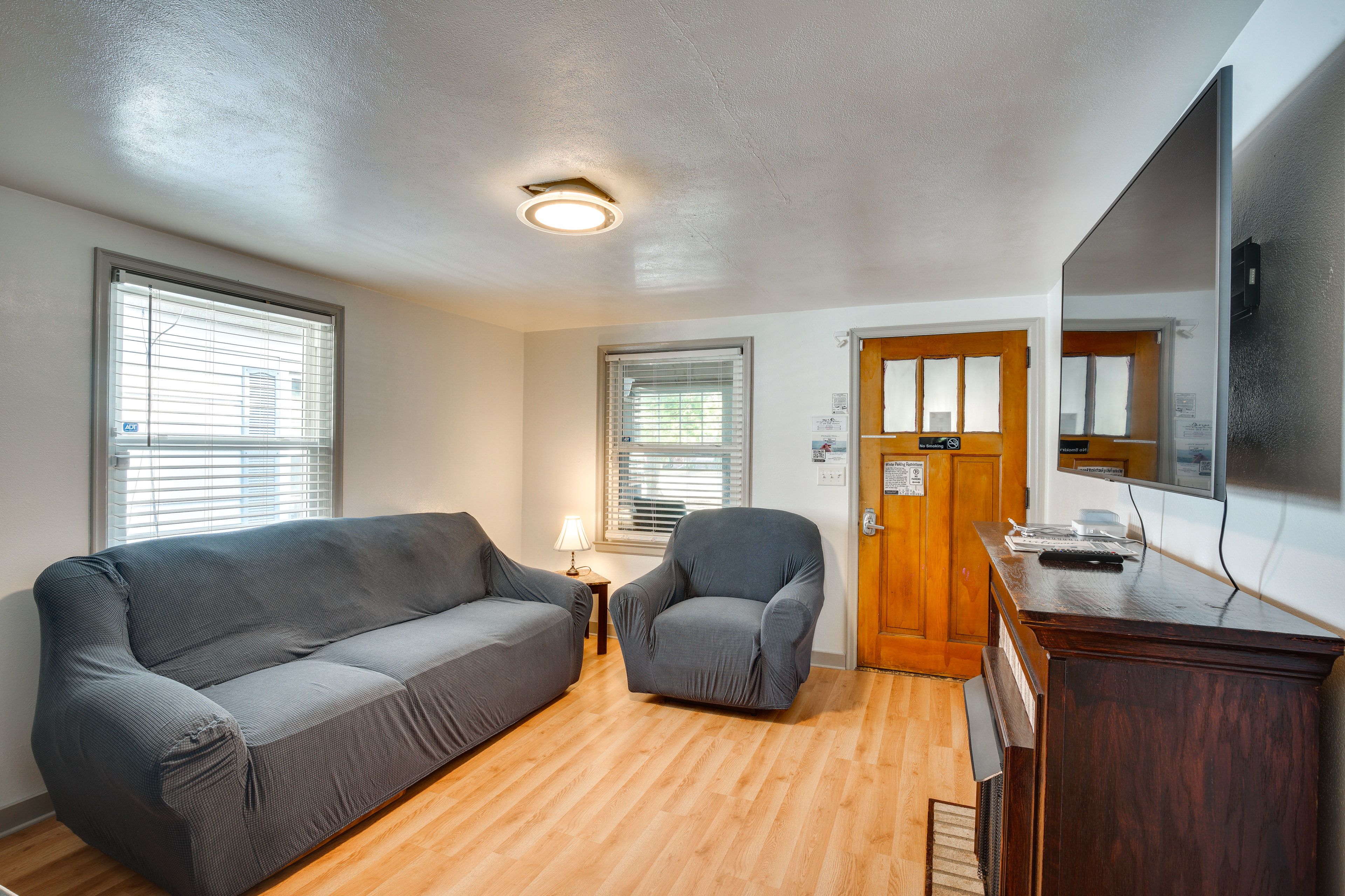 Living Room | Smart TV | Single-Story Home