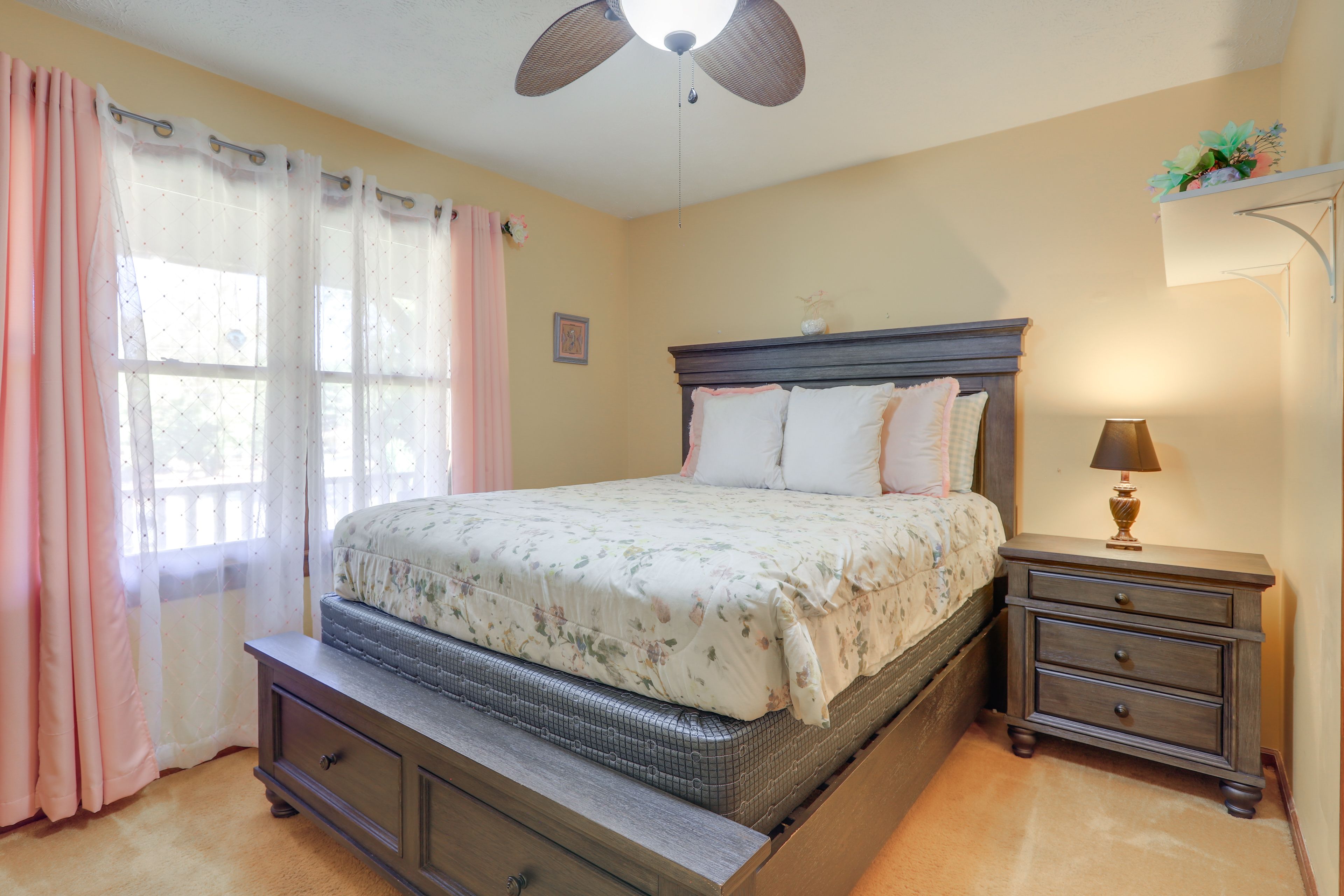 Bedroom 2 | Queen Bed | Linens Provided
