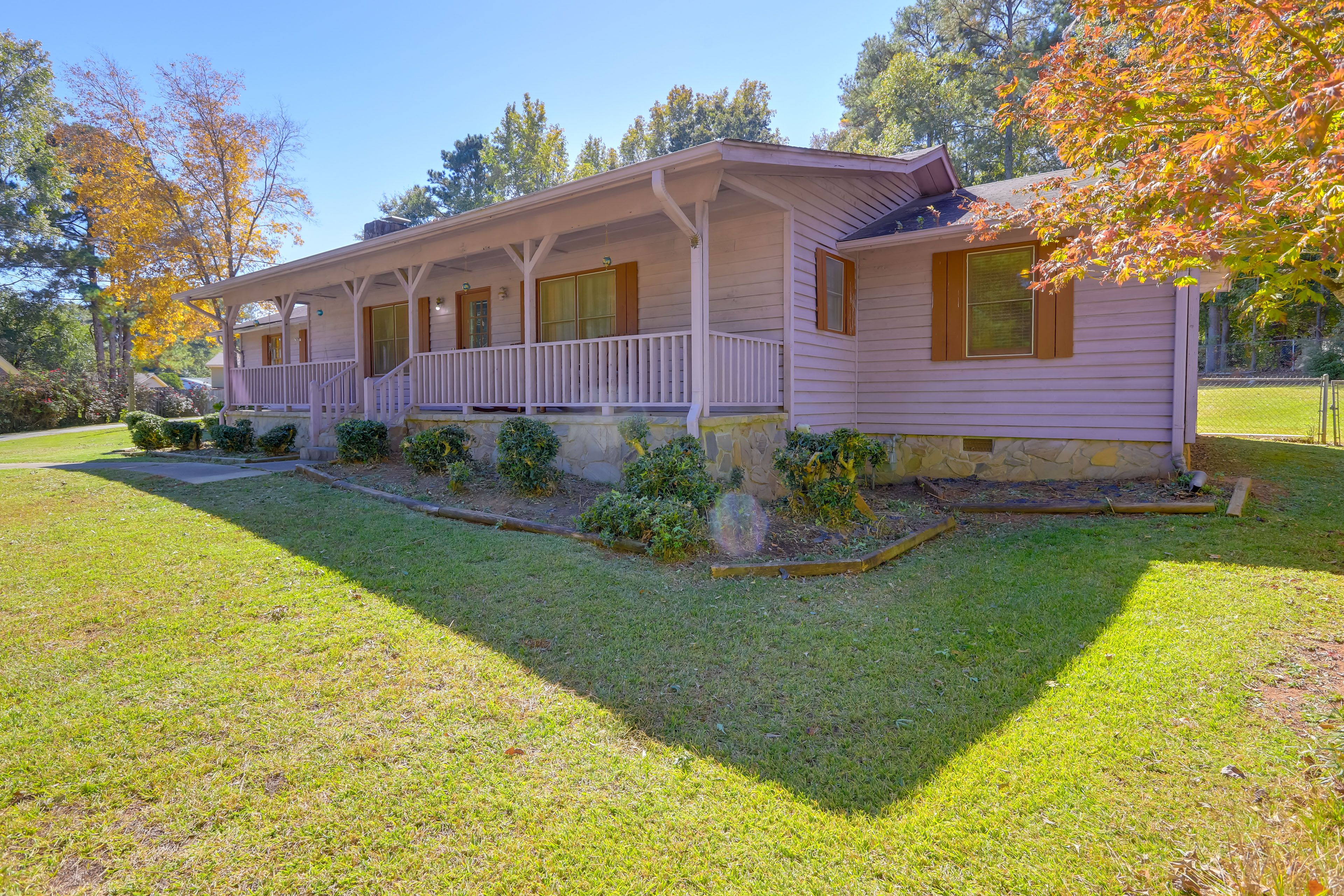 Parking | Driveway (4 Vehicles)
